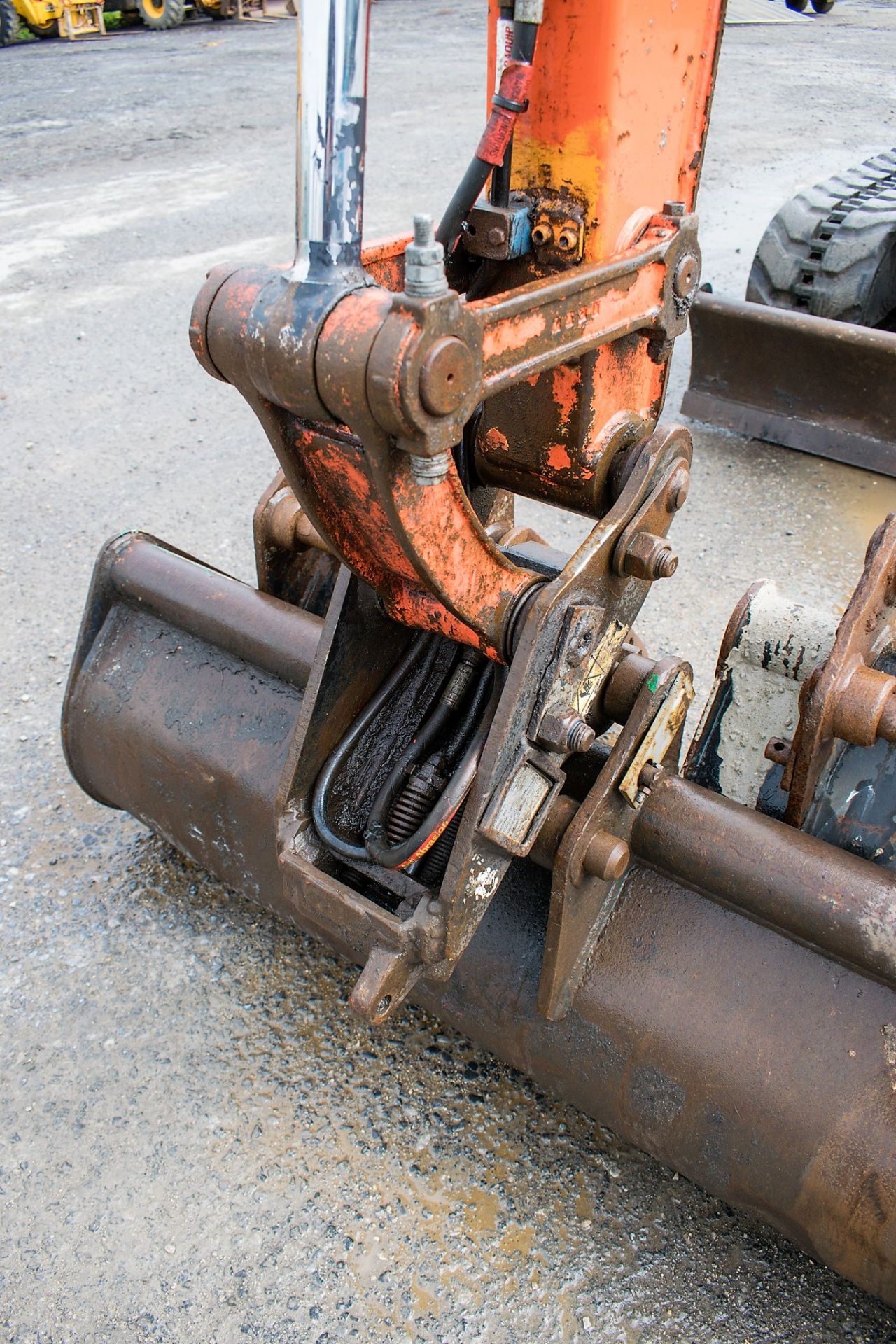 Kubota U25-3 2.5 tonne rubber tracked mini excavator Year: 2013 S/N: 25688 Recorded Hours: 1526 - Image 10 of 14