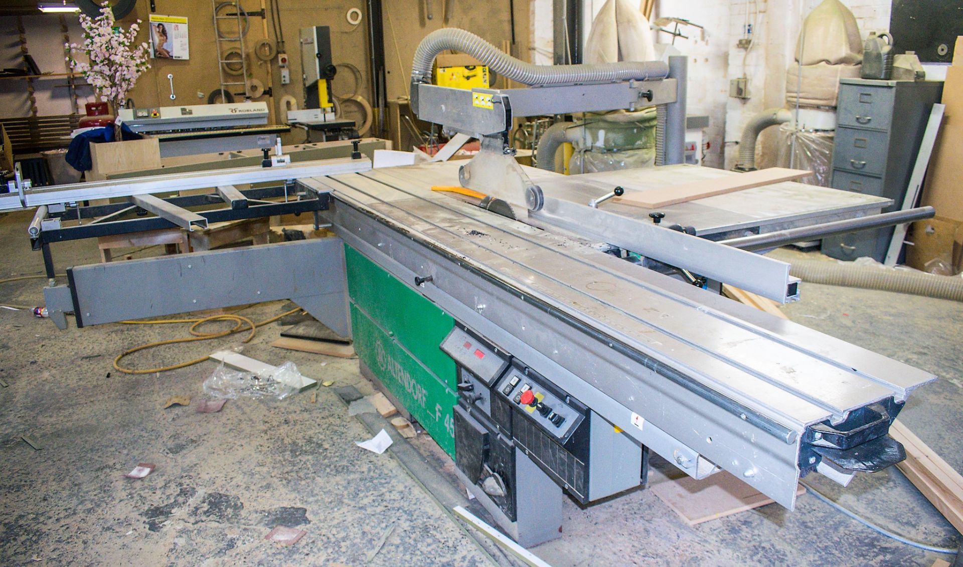 Altendorf F45 350mm sliding table panel saw  Year: 1997 S/N: 97-10-100 Sliding bed size: 3200mm - Image 3 of 11