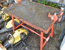 Steel site bench c/w pipe vice SES0008267
