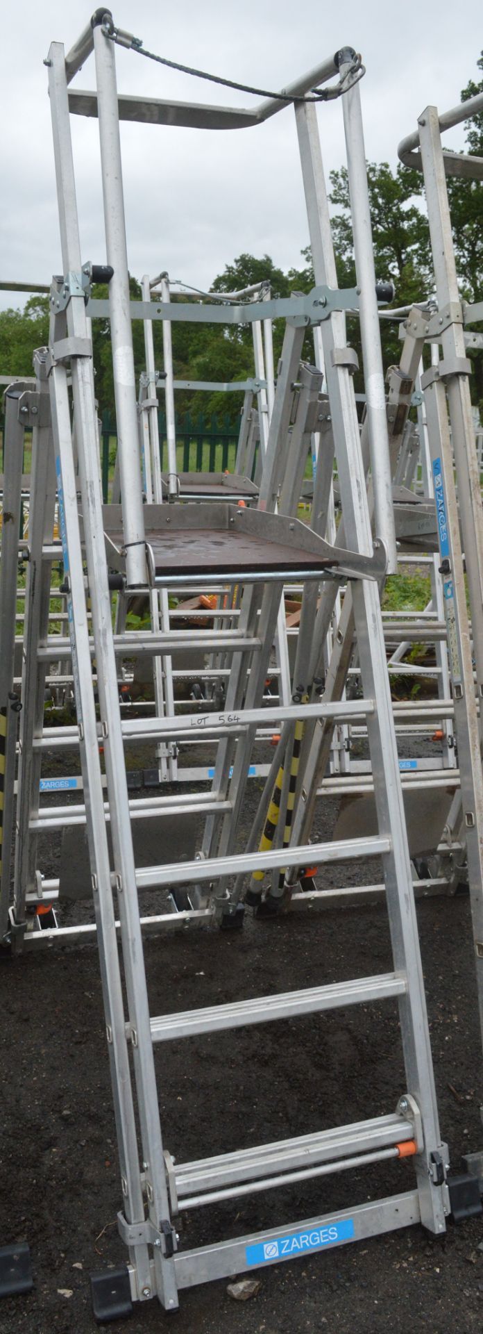 Zarges aluminium podium ladder A844589 - Image 2 of 2