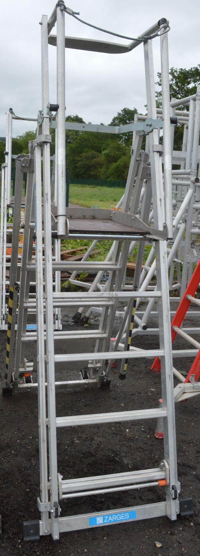Zarges aluminium podium ladder A844586 - Image 2 of 2