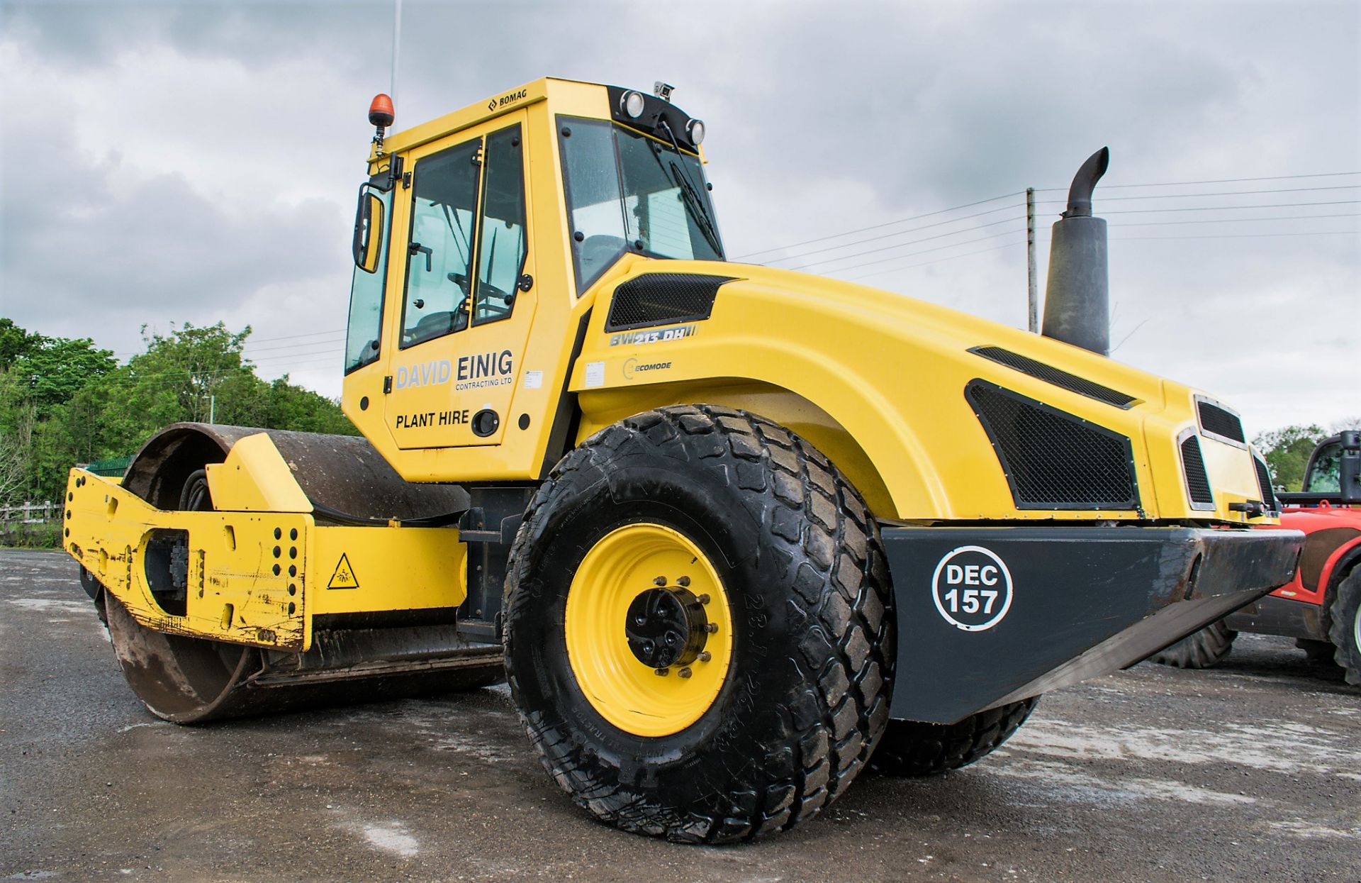 Bomag BW213 DH-4 single drum roller Year: 2014 S/N: 181054 Recorded Hours: 2594 DEC157 - Image 3 of 12