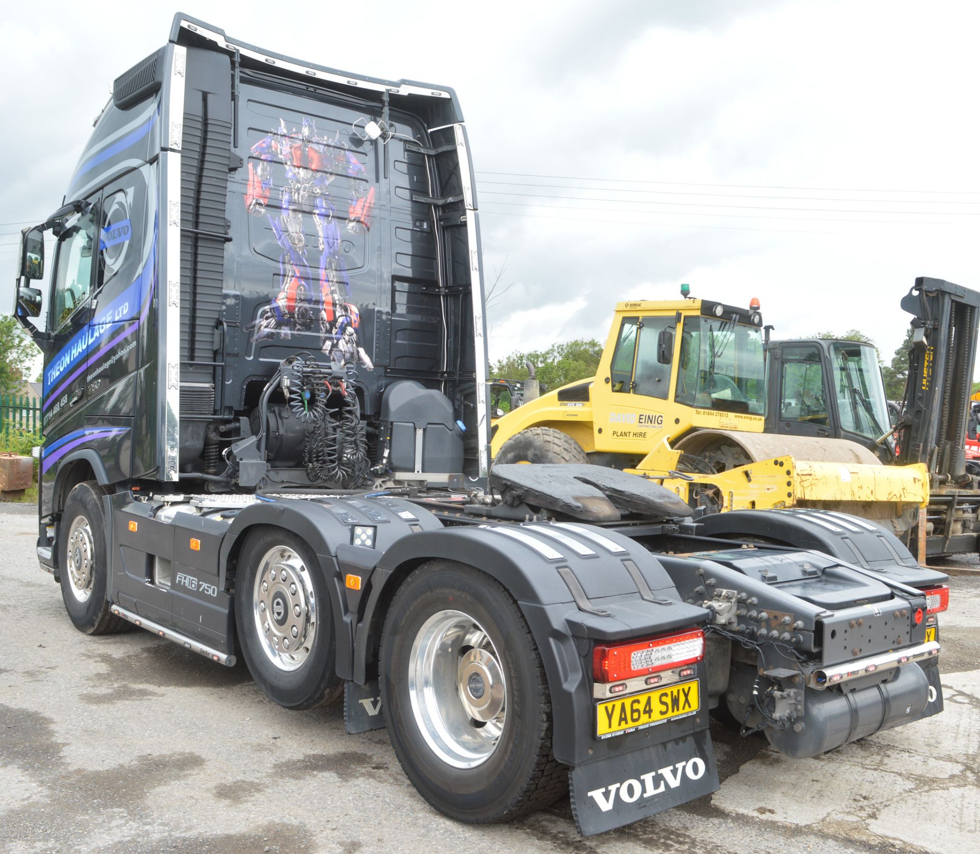 Volvo FH 16 750 6 x 2 tractor unit  Reg No: YA 64 SWX DOR: 01/10/2014  MOT Exp: 31/10/2019 - Image 4 of 20