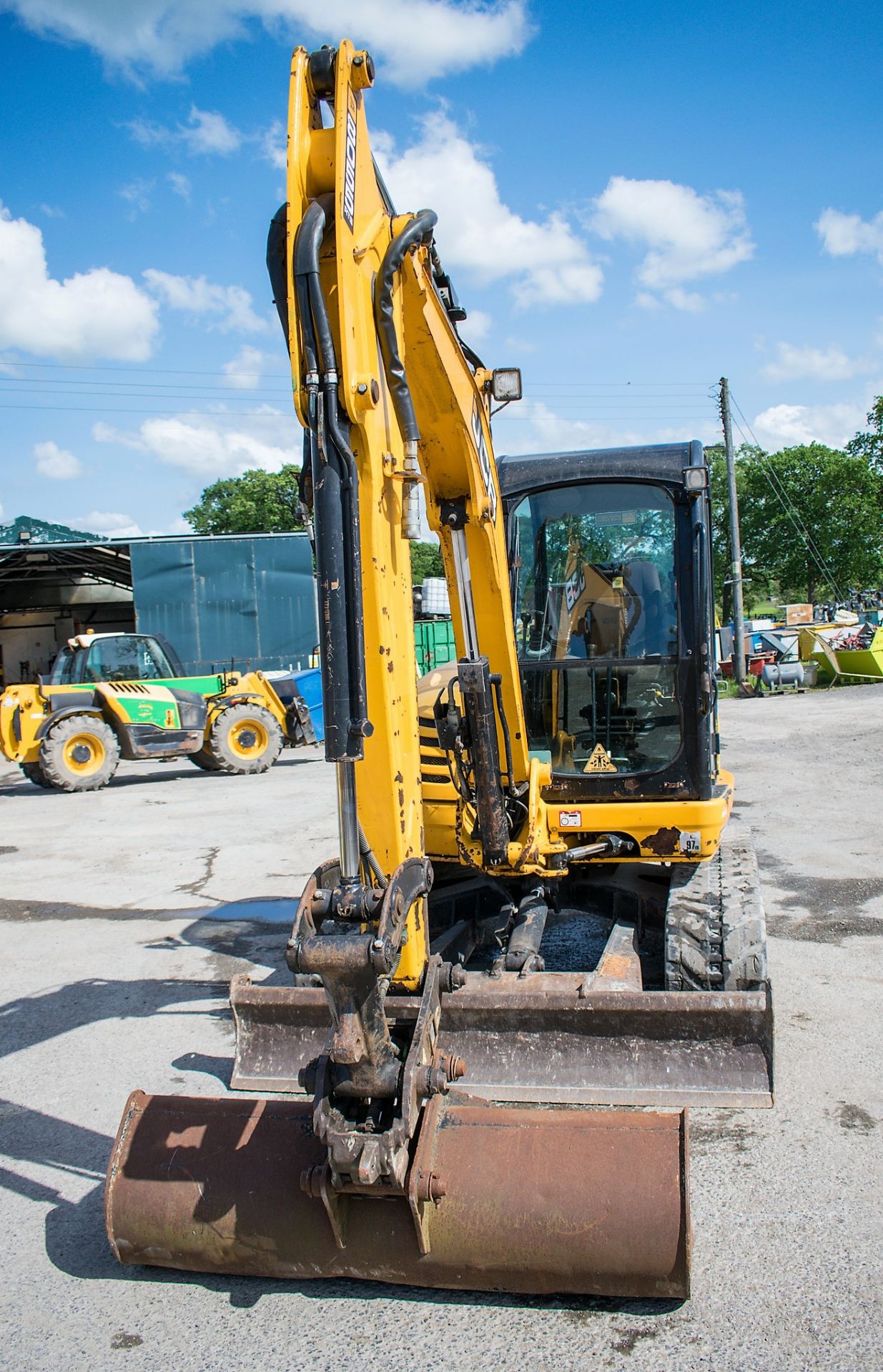 JCB 8055 RTS 5.5 tonne rubber tracked excavator Year: 2014 S/N: 2060716 Recorded Hours: 2298 - Image 5 of 12