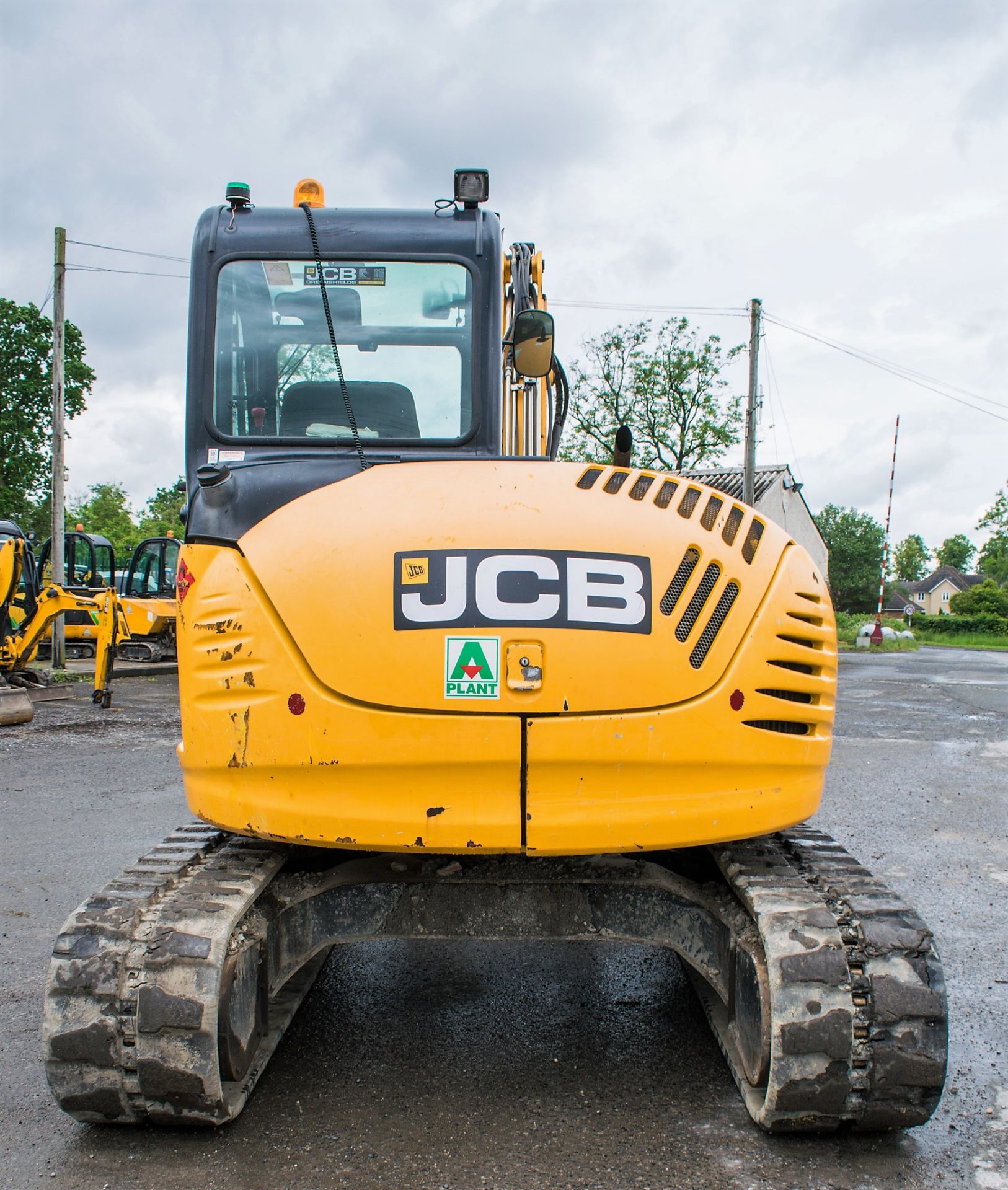 JCB 8085 ECO 8.5 tonne rubber tracked excavator Year: 2013 S/N: 1073067 Recorded Hours: 2912 - Image 6 of 13