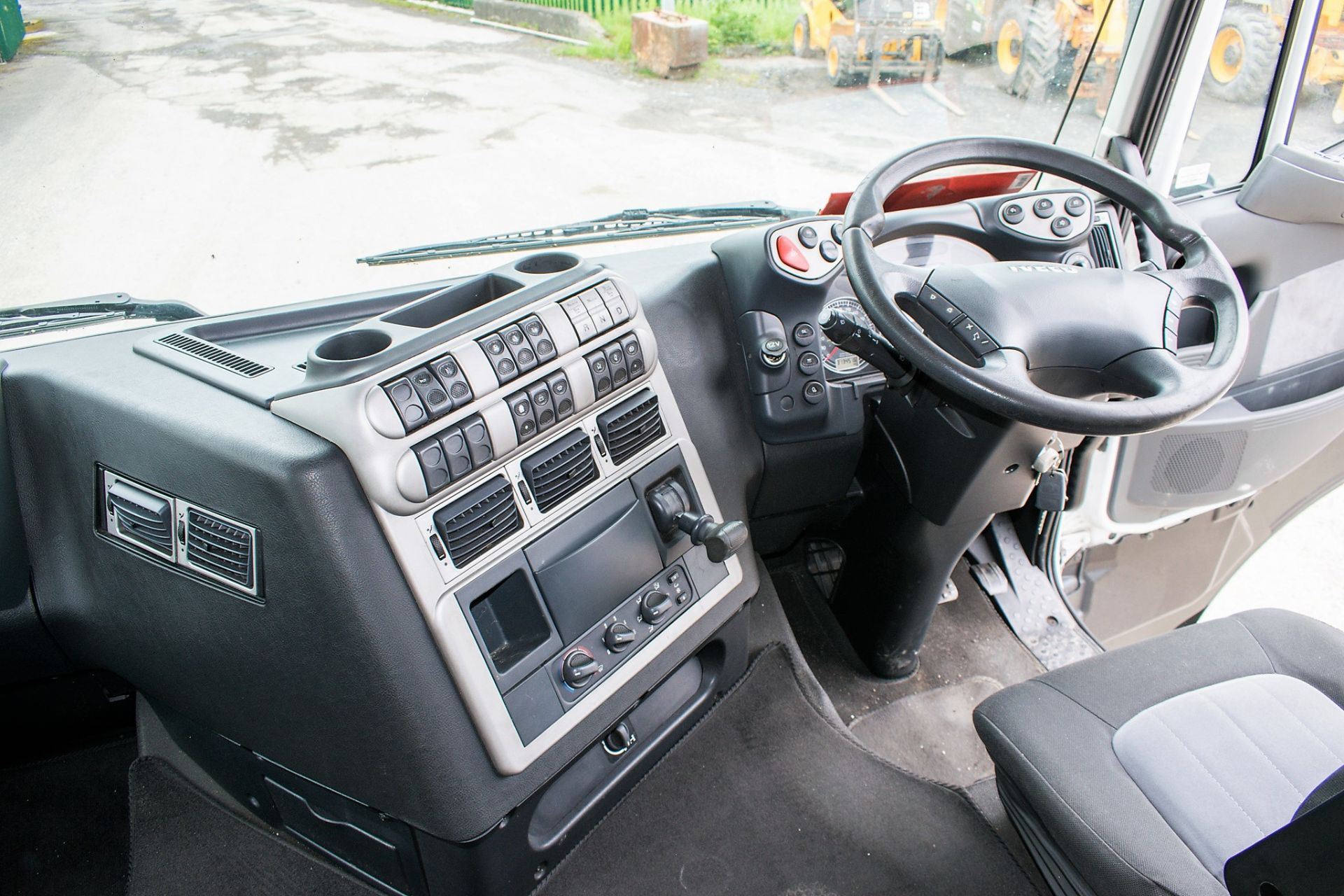 Iveco 450 EEV 6 wheel tractor unit Registration Number: FG63 NNR Date of Registration: 15/11/2013 - Image 10 of 13