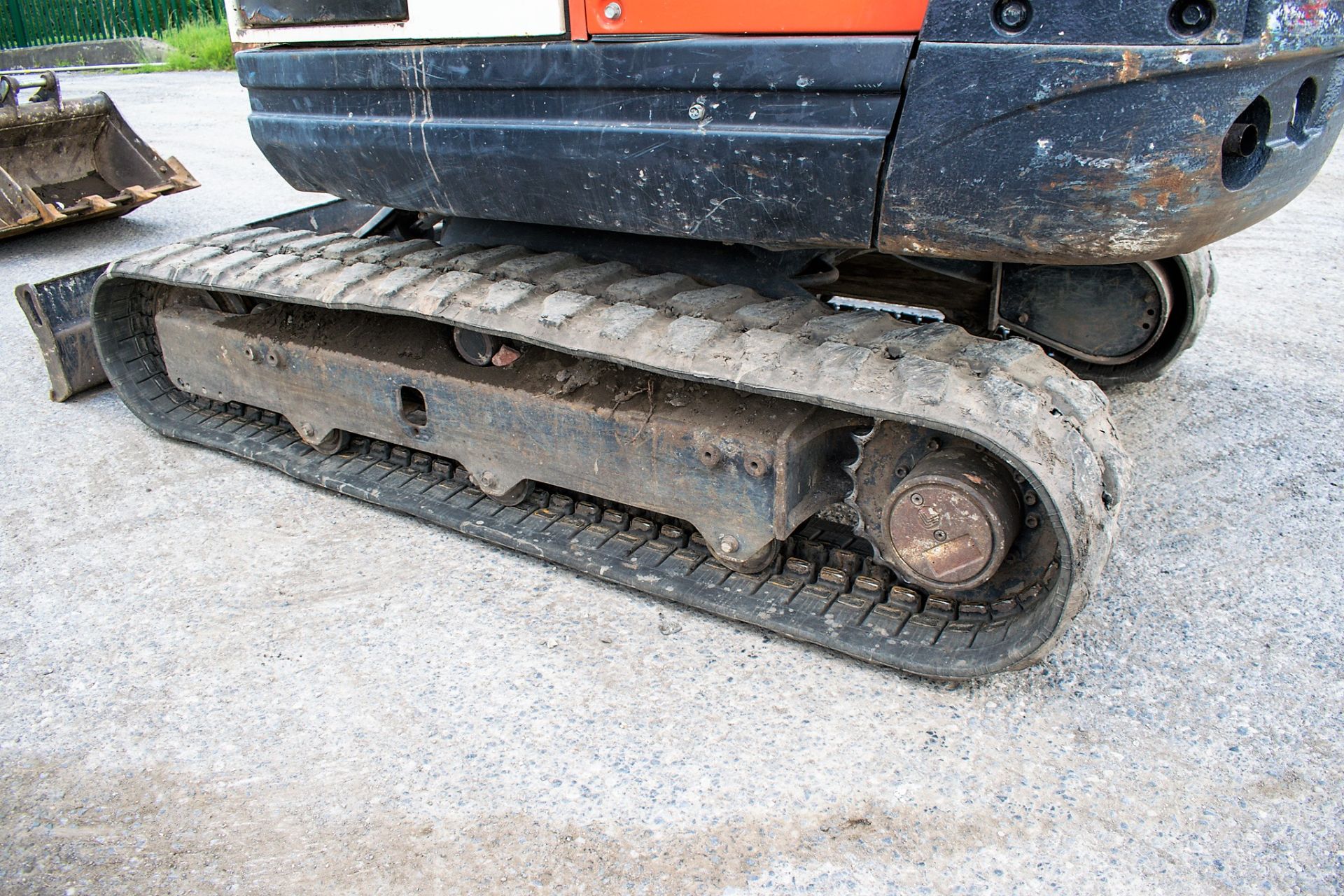 Kubota KX61-3 2.6 tonne rubber tacked mini excavator Year: 2012 S/N: 79095 Recorded Hours: 3287 - Image 7 of 12