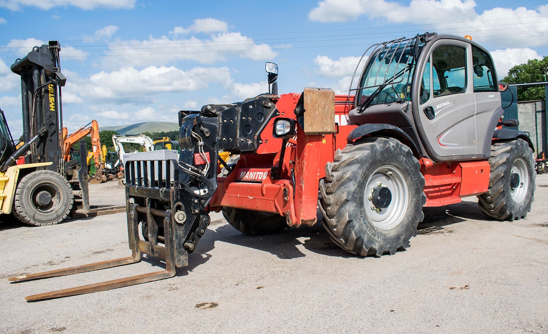 Manitou MT1840 18 metre telescopic handler Year: 2014 S/N: 934441 Recorded Hours: 1576 c/w