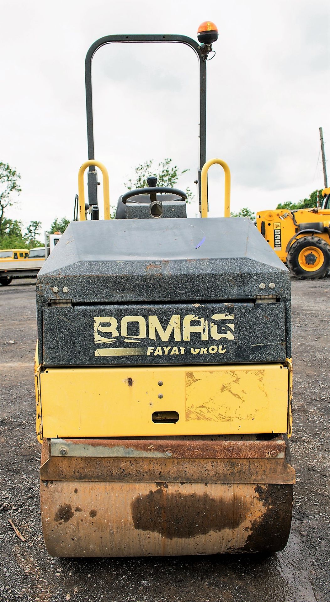 Bomag BW80 ADH-2 double drum ride on roller Year: 2007 S/N: 26894 Recorded Hours: 663 974 - Image 5 of 10