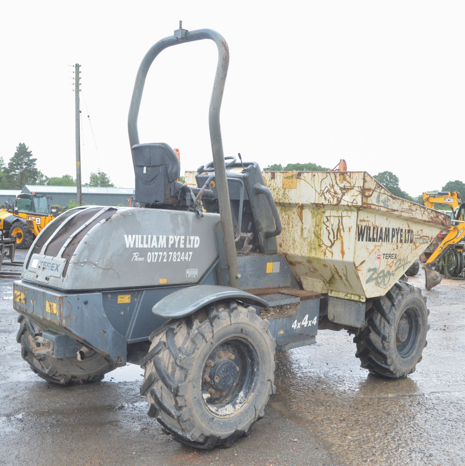 Terex 6 tonne 4 wheel steer straight skip dumper  Year:  S/N:  Rec Hours: - Image 6 of 13