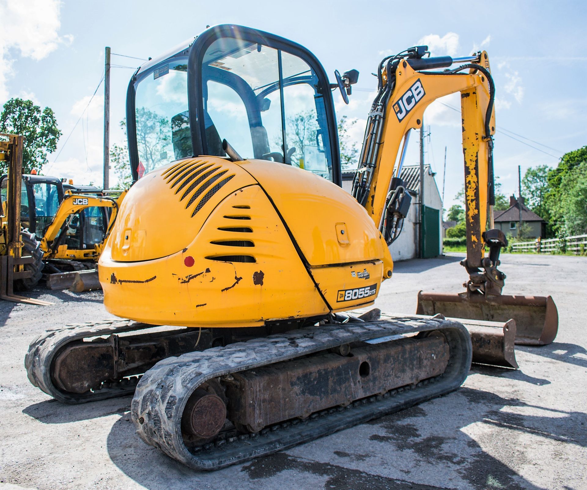 JCB 8055 RTS 5.5 tonne rubber tracked excavator Year: 2014 S/N: 2060716 Recorded Hours: 2298 - Image 4 of 12