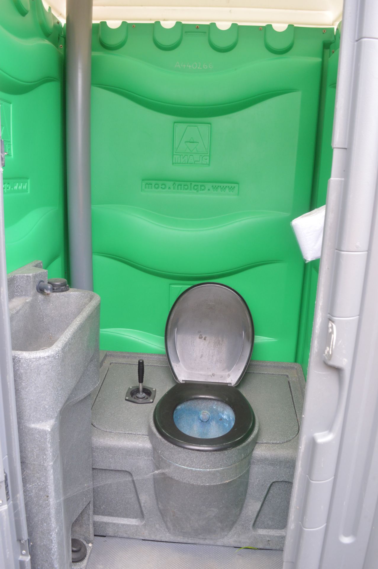 Plastic site toilet  A440266 - Bild 2 aus 2