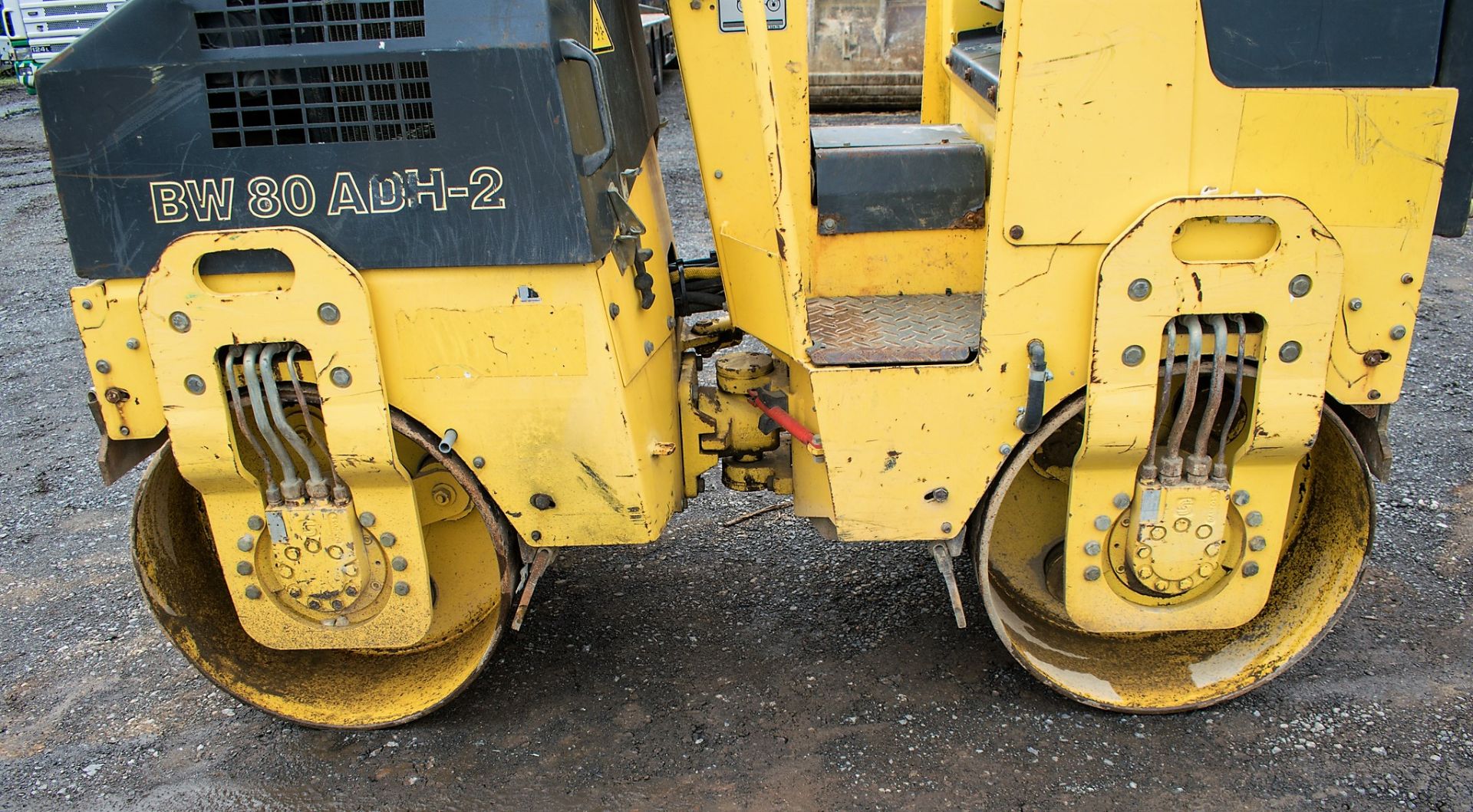 Bomag BW80 ADH-2 double drum ride on roller Year: 2007 S/N: 26895 Recorded Hours: 971 975 - Image 7 of 10