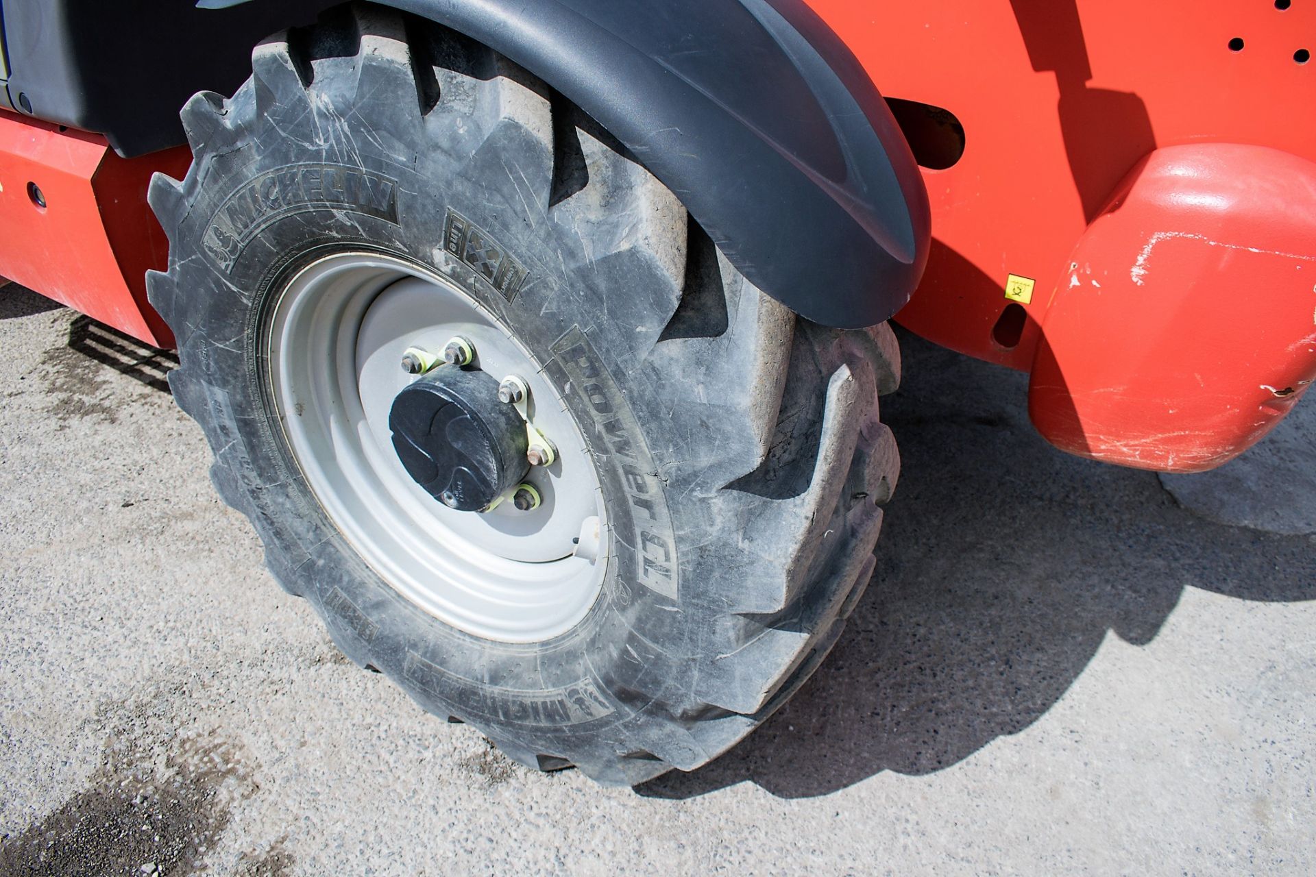 Manitou MT1840 18 metre telescopic handler Year: 2014 S/N: 934441 Recorded Hours: 1576 c/w - Image 8 of 13