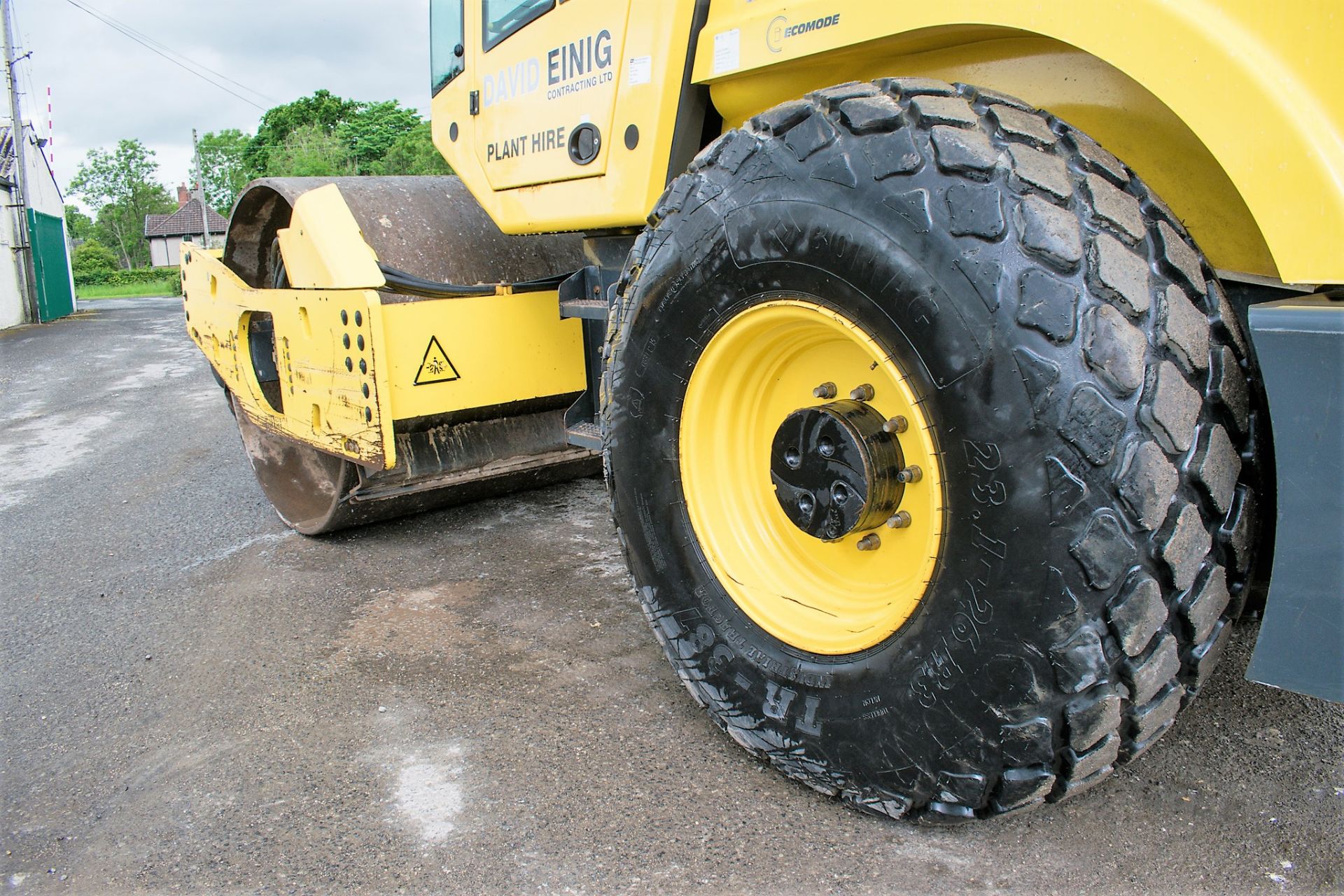 Bomag BW213 DH-4 single drum roller Year: 2014 S/N: 181054 Recorded Hours: 2594 DEC157 - Image 7 of 12