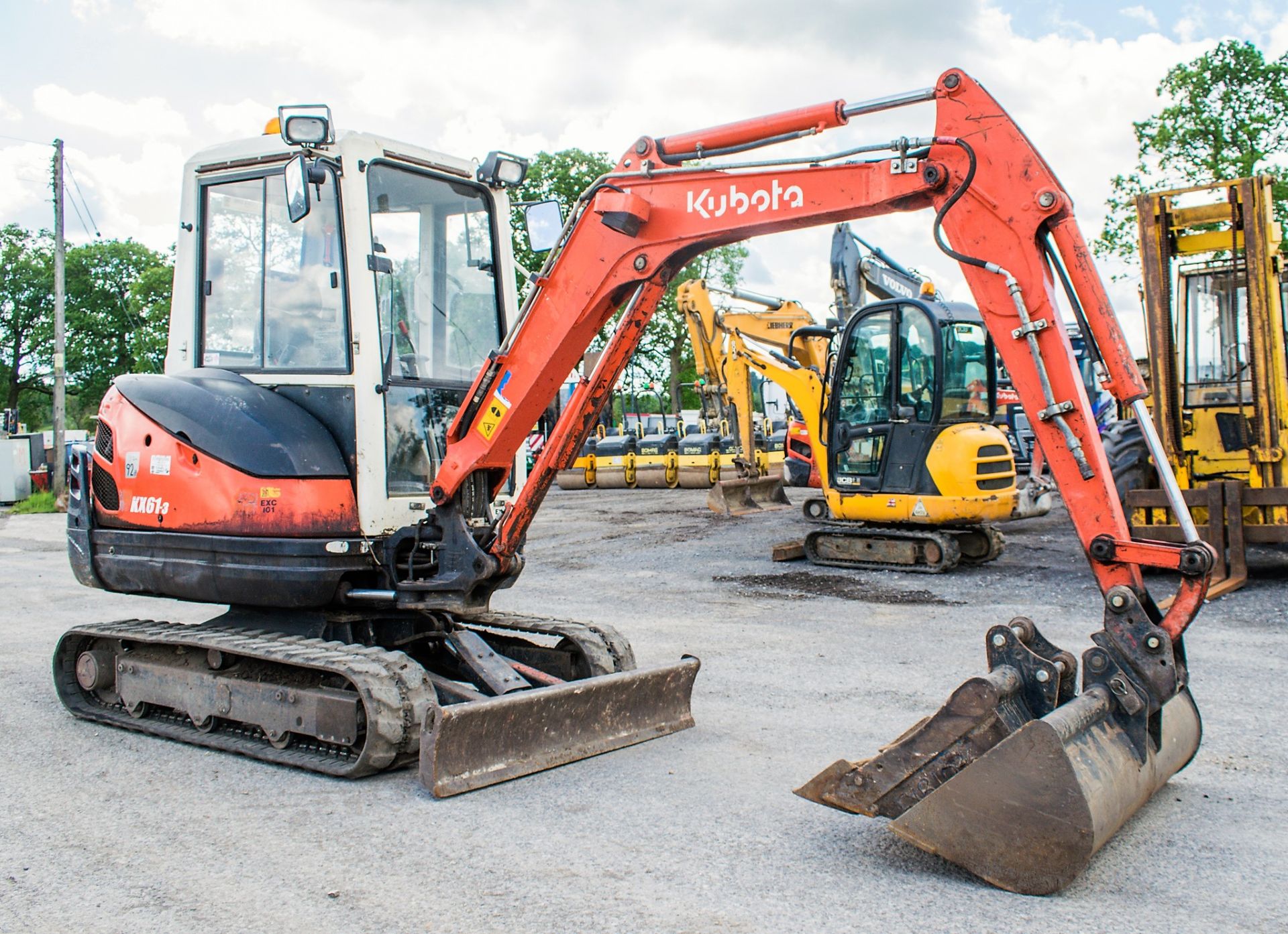 Kubota KX61-3 2.6 tonne rubber tacked mini excavator Year: 2012 S/N: 79095 Recorded Hours: 3287 - Image 2 of 12