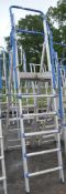 Tubesca aluminium podium/step ladder A778014