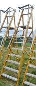 9 tread glass fibre framed step ladder E0011753