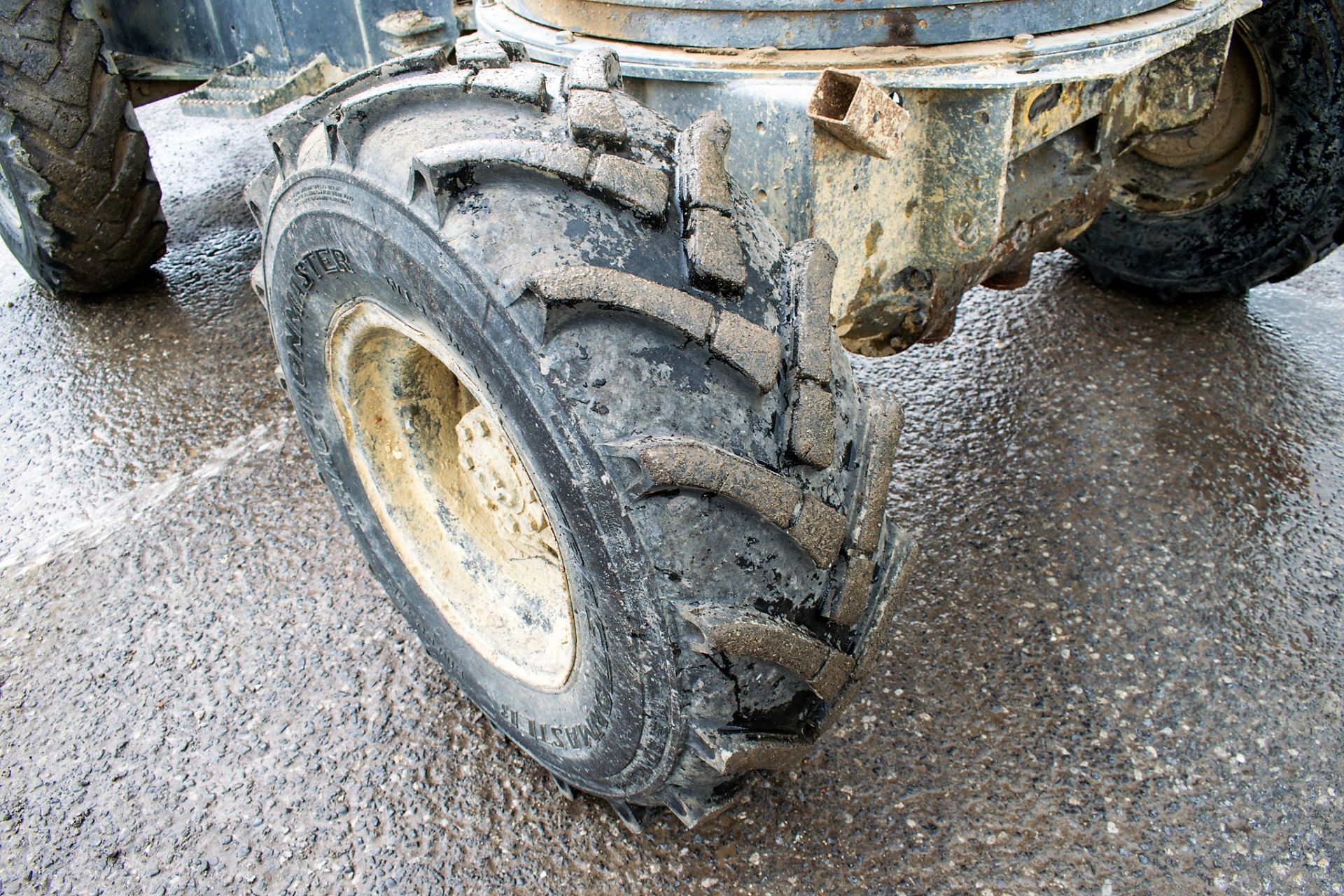 Terex 3 tonne swivel skip dumper Year: 2006 S/N: E603FS098 Recorded Hours: 3494 D1286 - Image 9 of 15