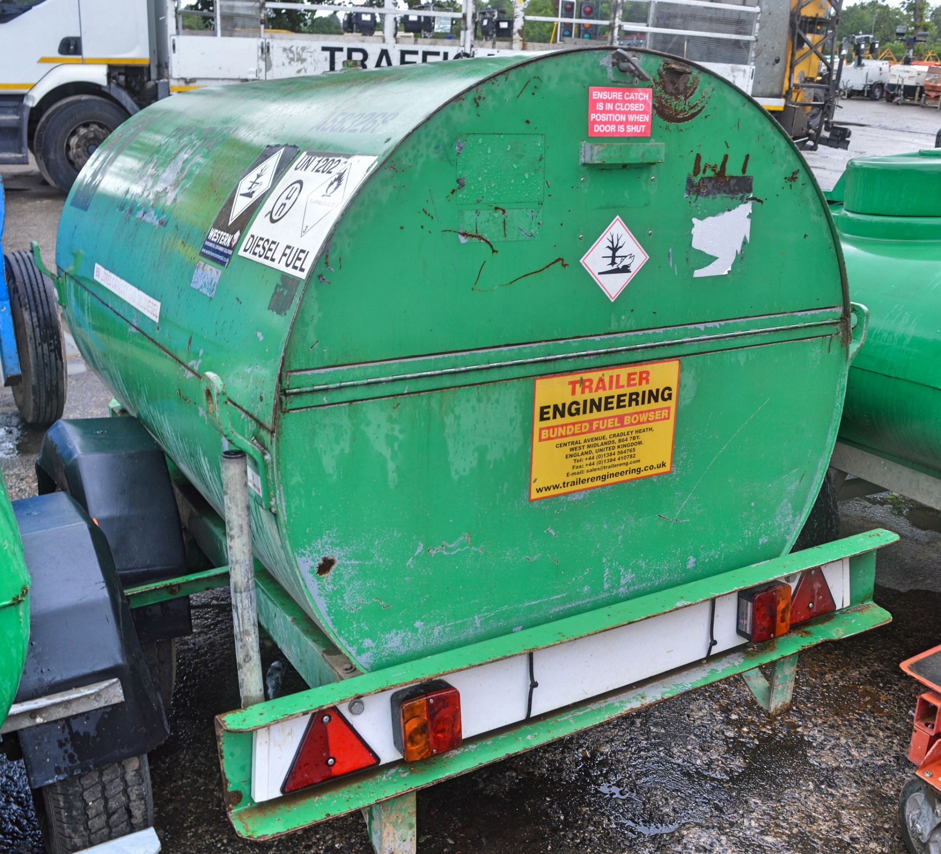 Trailer Engineering 250 gallon fast tow bunded fuel bowser A583268 ** No pump or delivery hose ** - Image 2 of 3