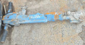 Pneumatic breaker A621172