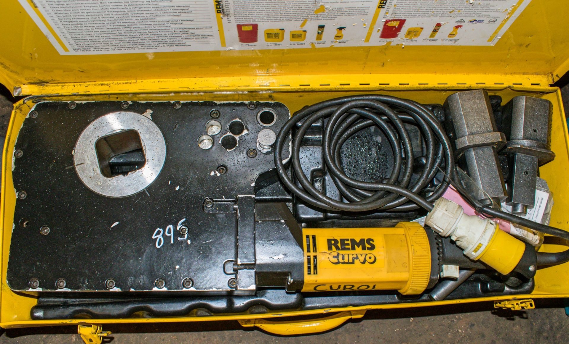 REMS 110v pipe bender c/w carry case