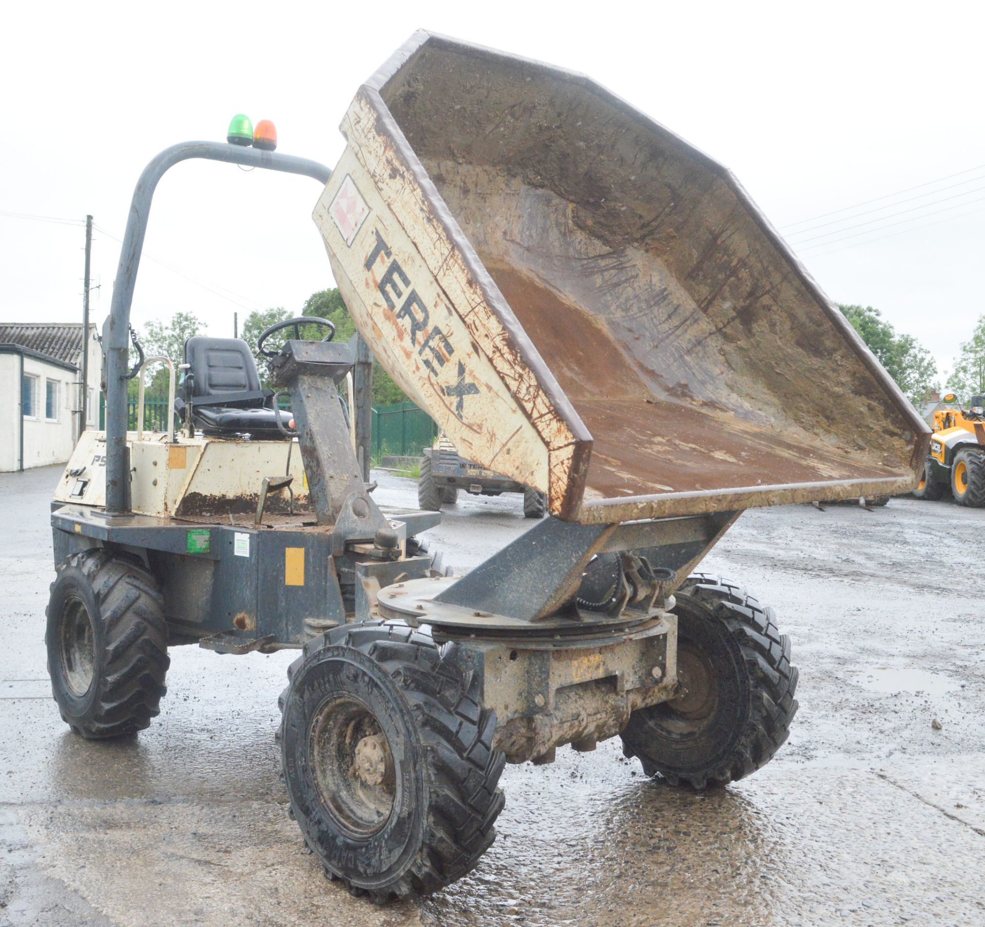 Terex 3 tonne swivel skip dumper  Year: 2006 S/N: E603FS040 Rec Hours: 3403 1285 - Image 13 of 14