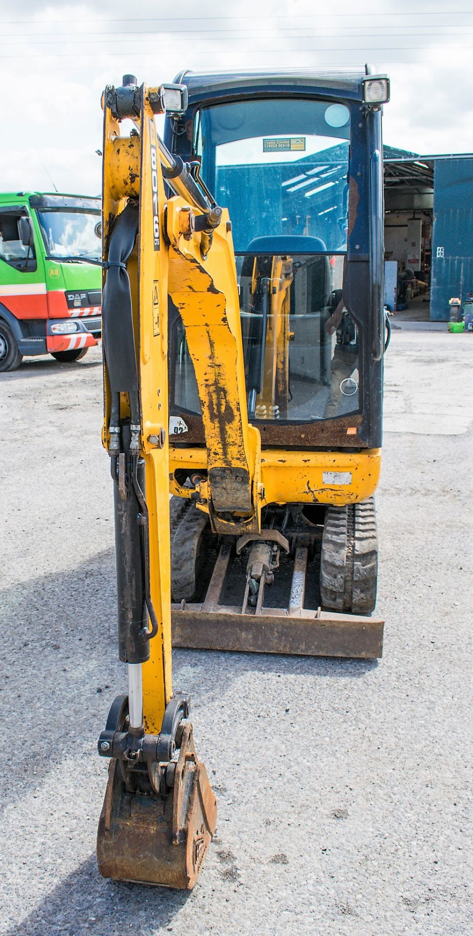 JCB 8016 CTS 1.5 tonne rubber tracked mini excavator Year: 2014 S/N: 2071618 Recorded Hours: 1942 - Image 5 of 12