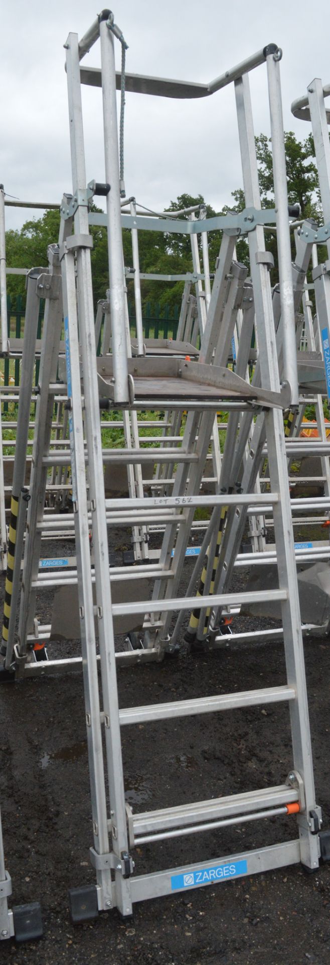 Zarges aluminium podium ladder A844595