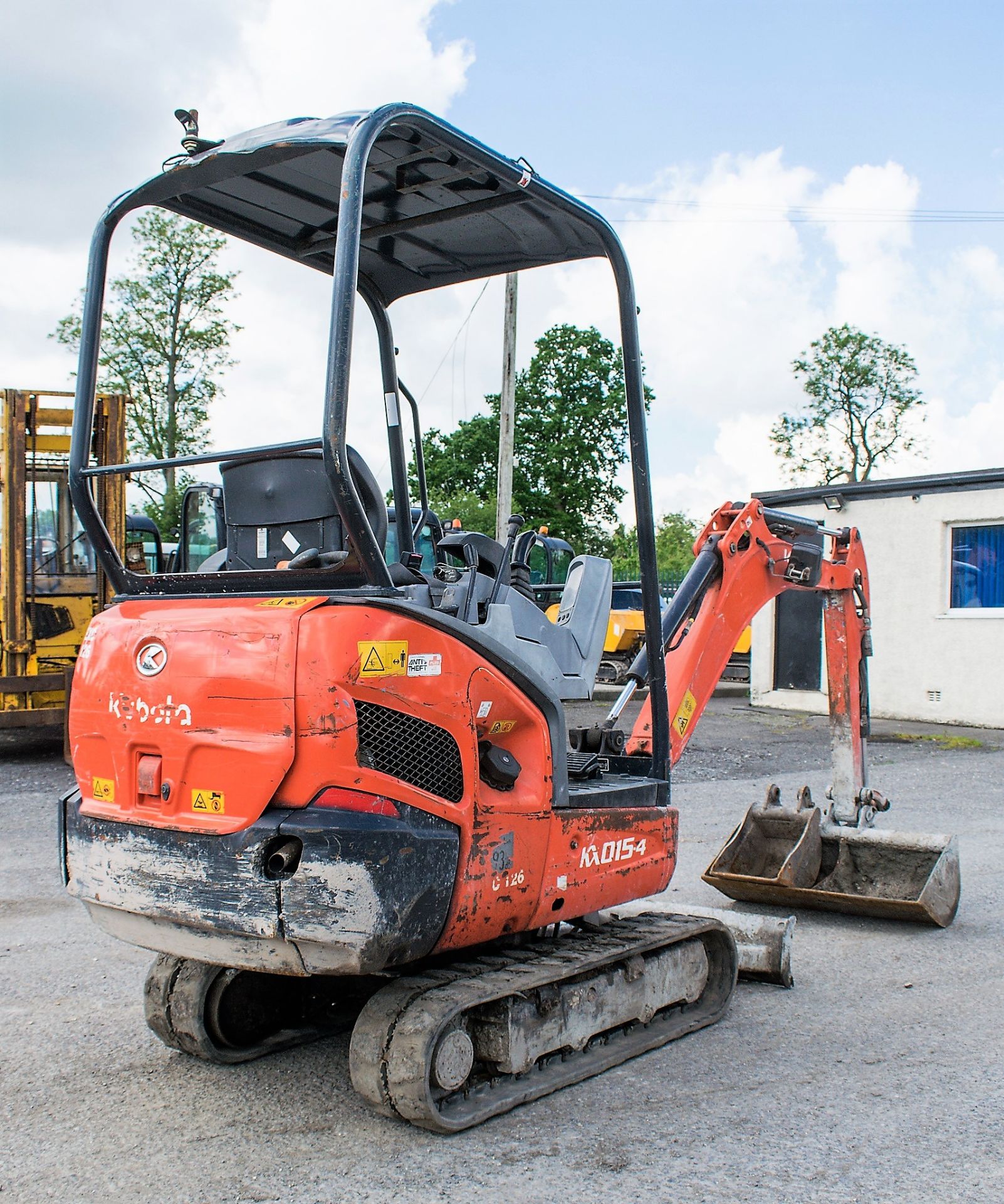 Kubota KX015-4 1.5 tonne rubber tracked mini excavator Year: S/N: Recorded Hours: 1850 blade, - Image 4 of 12