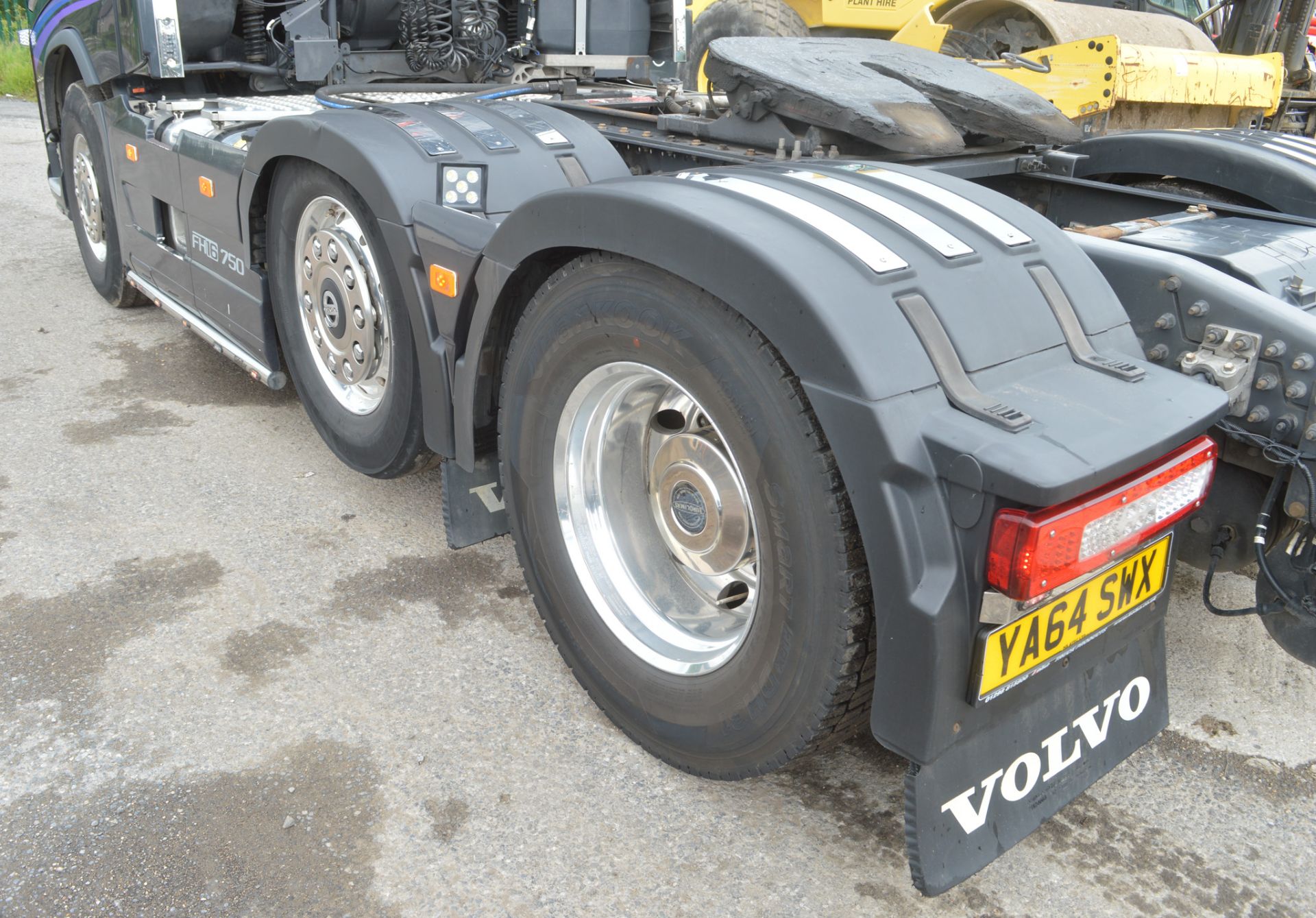 Volvo FH 16 750 6 x 2 tractor unit  Reg No: YA 64 SWX DOR: 01/10/2014  MOT Exp: 31/10/2019 - Image 8 of 20