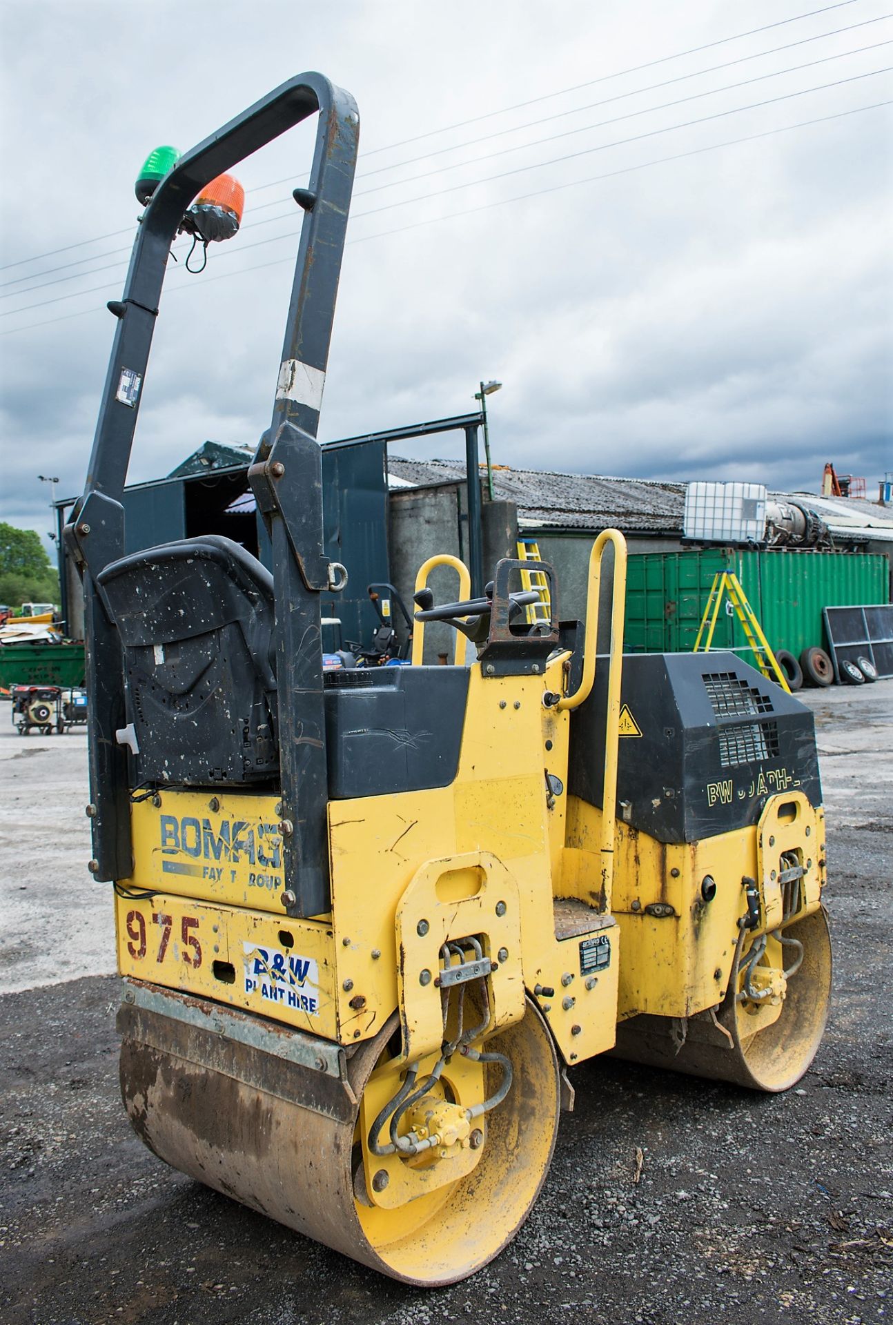 Bomag BW80 ADH-2 double drum ride on roller Year: 2007 S/N: 26895 Recorded Hours: 971 975 - Image 3 of 10