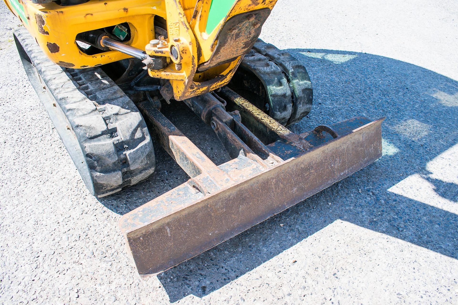 JCB 8016 CTS 1.5 tonne rubber tracked mini excavator Year: 2014 S/N: 2071574 Recorded Hours: 1396 - Image 10 of 12