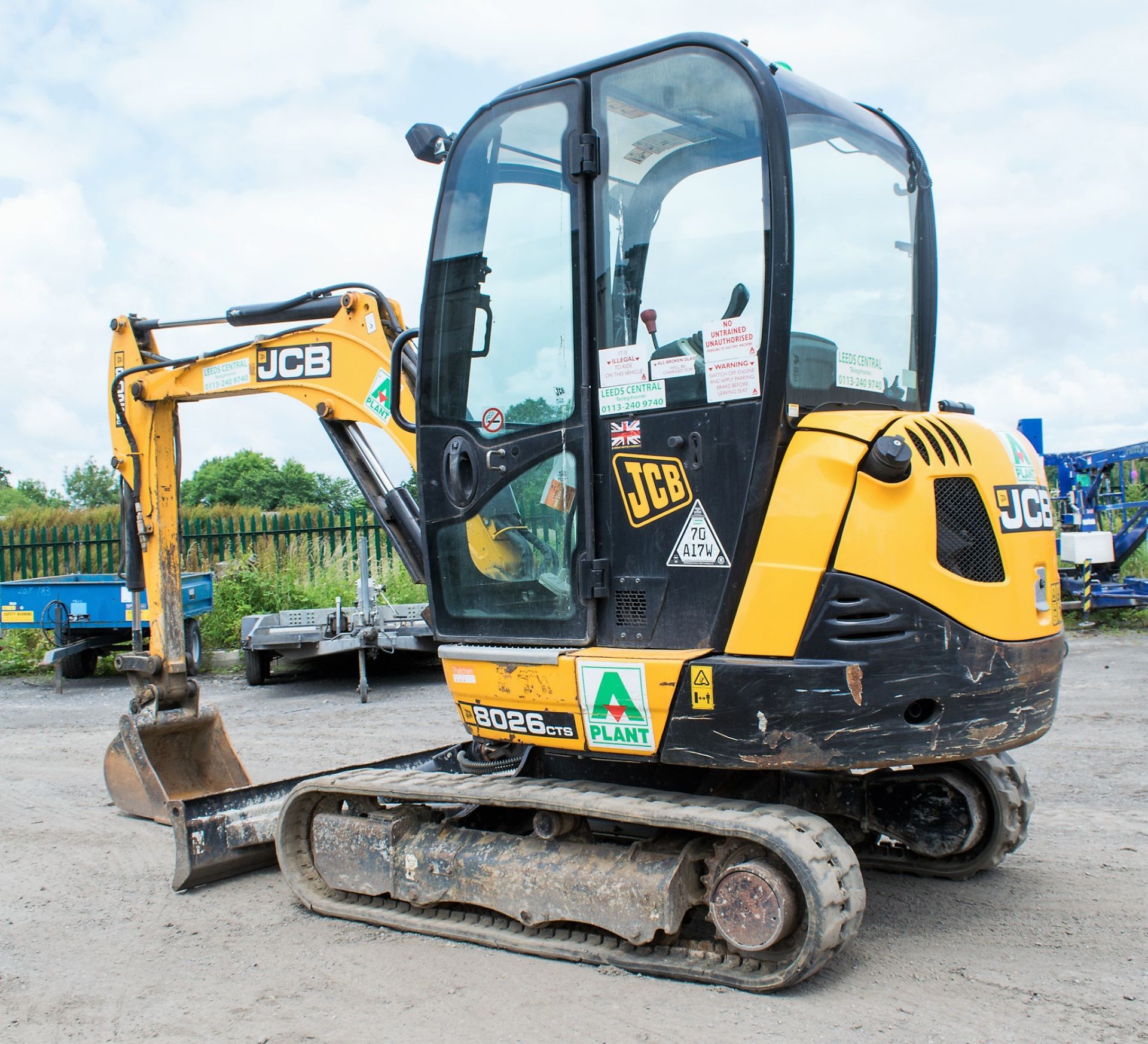 JCB 8026 2.6 tonne rubber tracked mini excavator  Year: 2013 S/N: 1779683 Recorded Hours: 1356 - Image 3 of 12