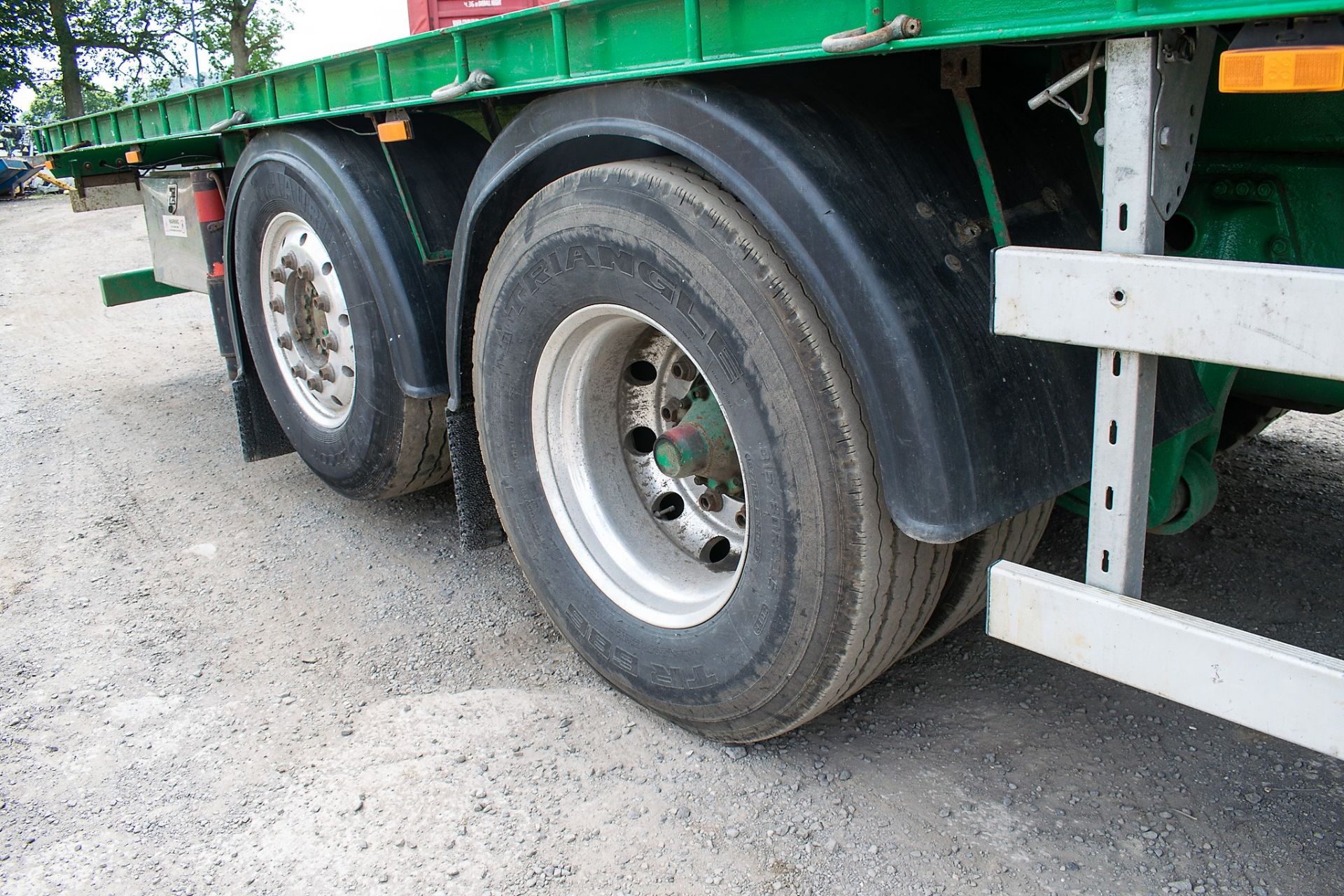 Scania 124L 420 8 x 2 flat bed crane lorry Registration Number: RX53 UKV Date of Registration: 08/ - Image 9 of 18