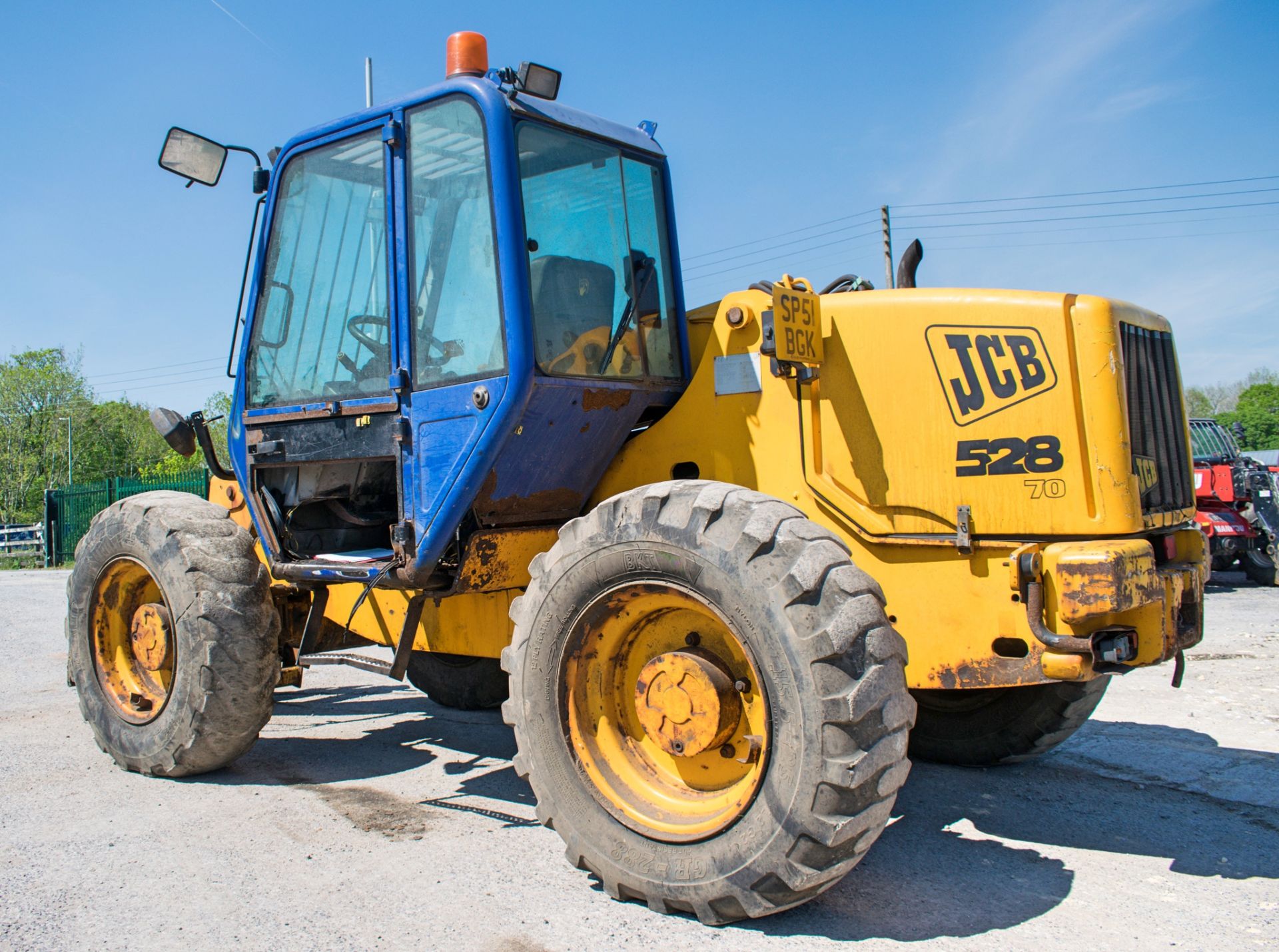 JCB 528 - 70 7 metre telehandler Year: 2001 S/N: 0797048 Rec Hours: 6759 - Image 3 of 16