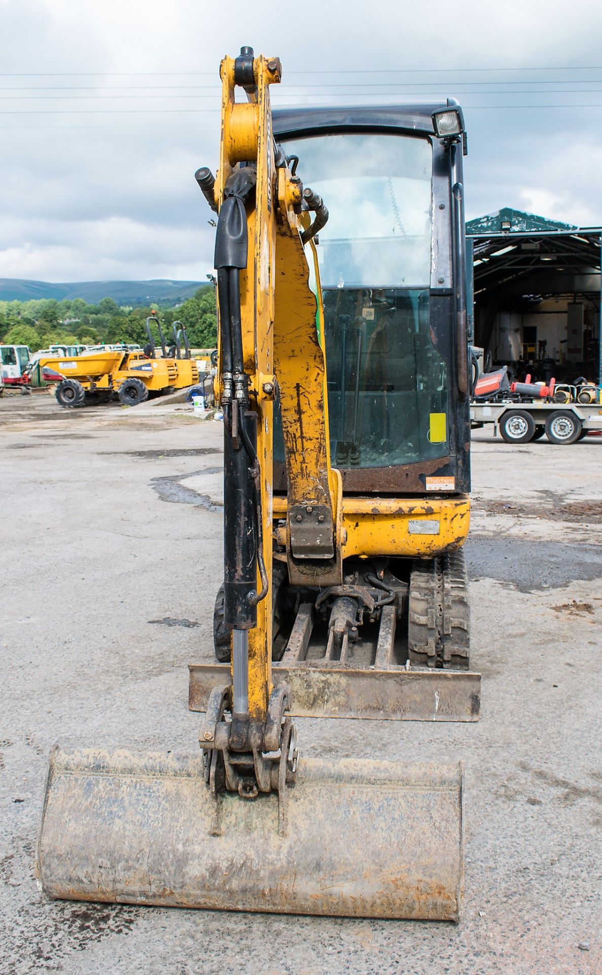 JCB 8016 1.5 tonne rubber tracked mini excavator Year: 2014 S/N: 2071548 Recorded Hours: 1604 blade, - Image 5 of 12