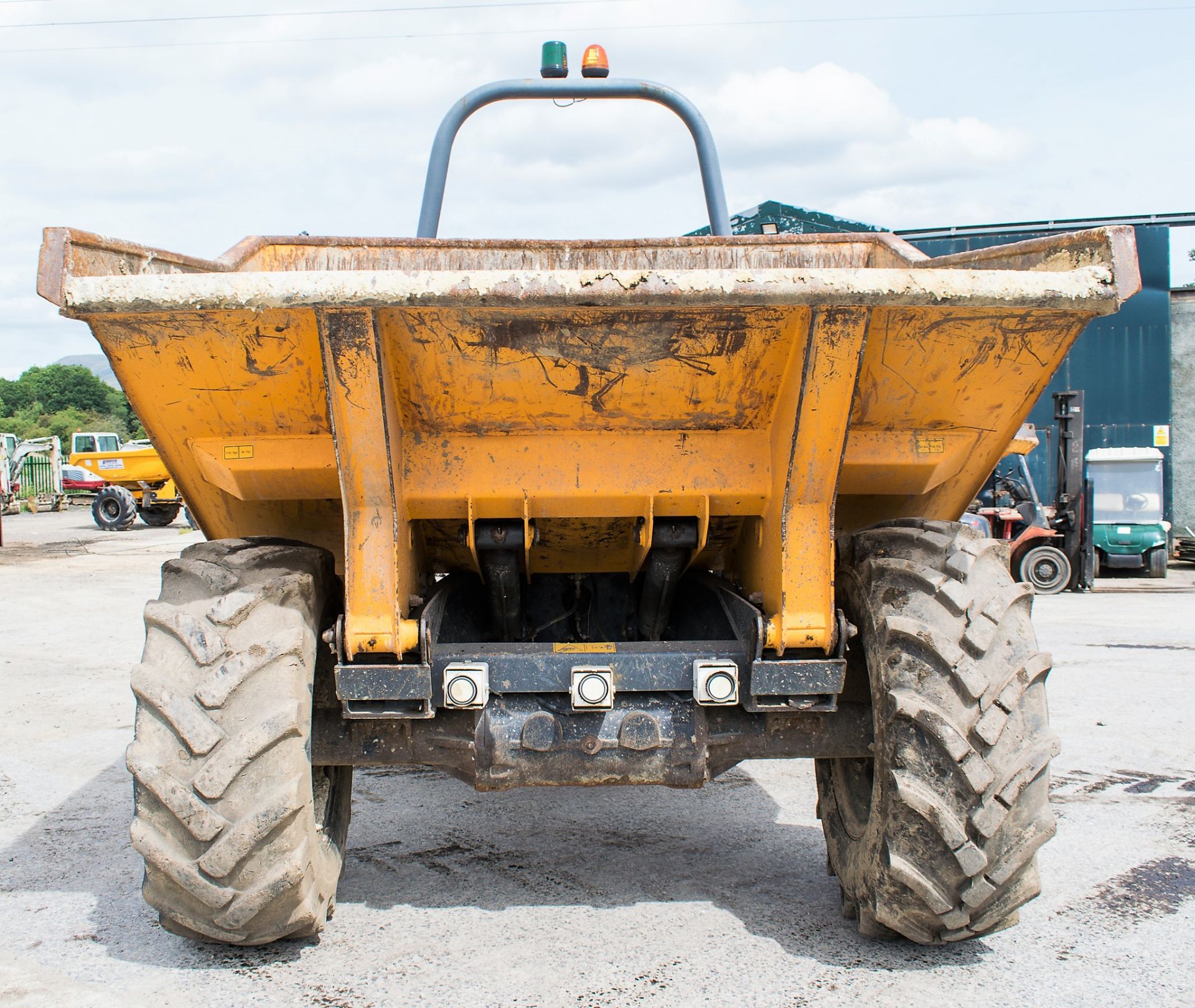 Benford Terex 6 tonne straight skip dumper Year:2010 S/N: 2807 Recorded Hours: 2695 1839 - Image 5 of 15