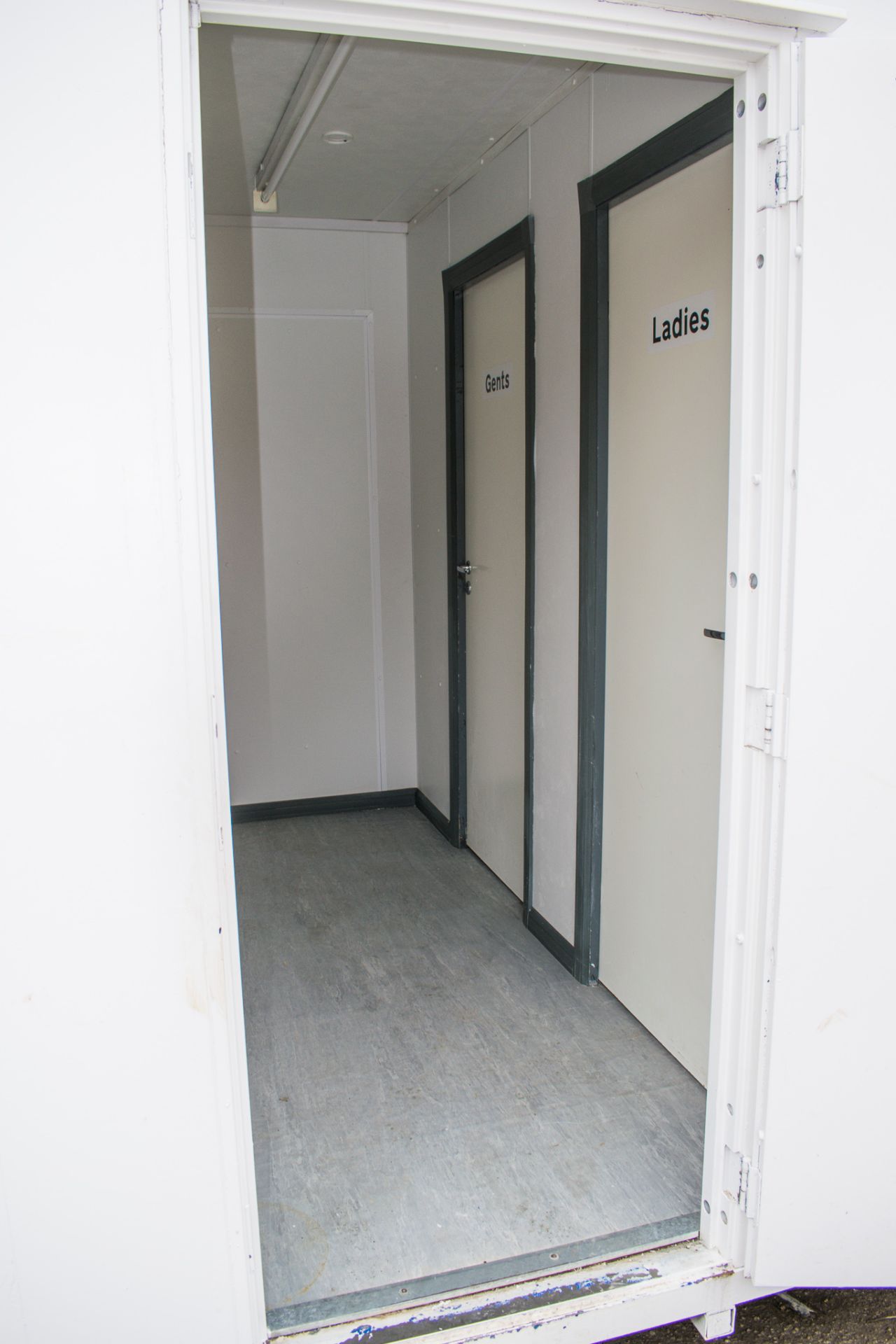 32 foot x 10 foot anti vandal canteen / toilet block comprising canteen with sink unit in one half - Image 8 of 15