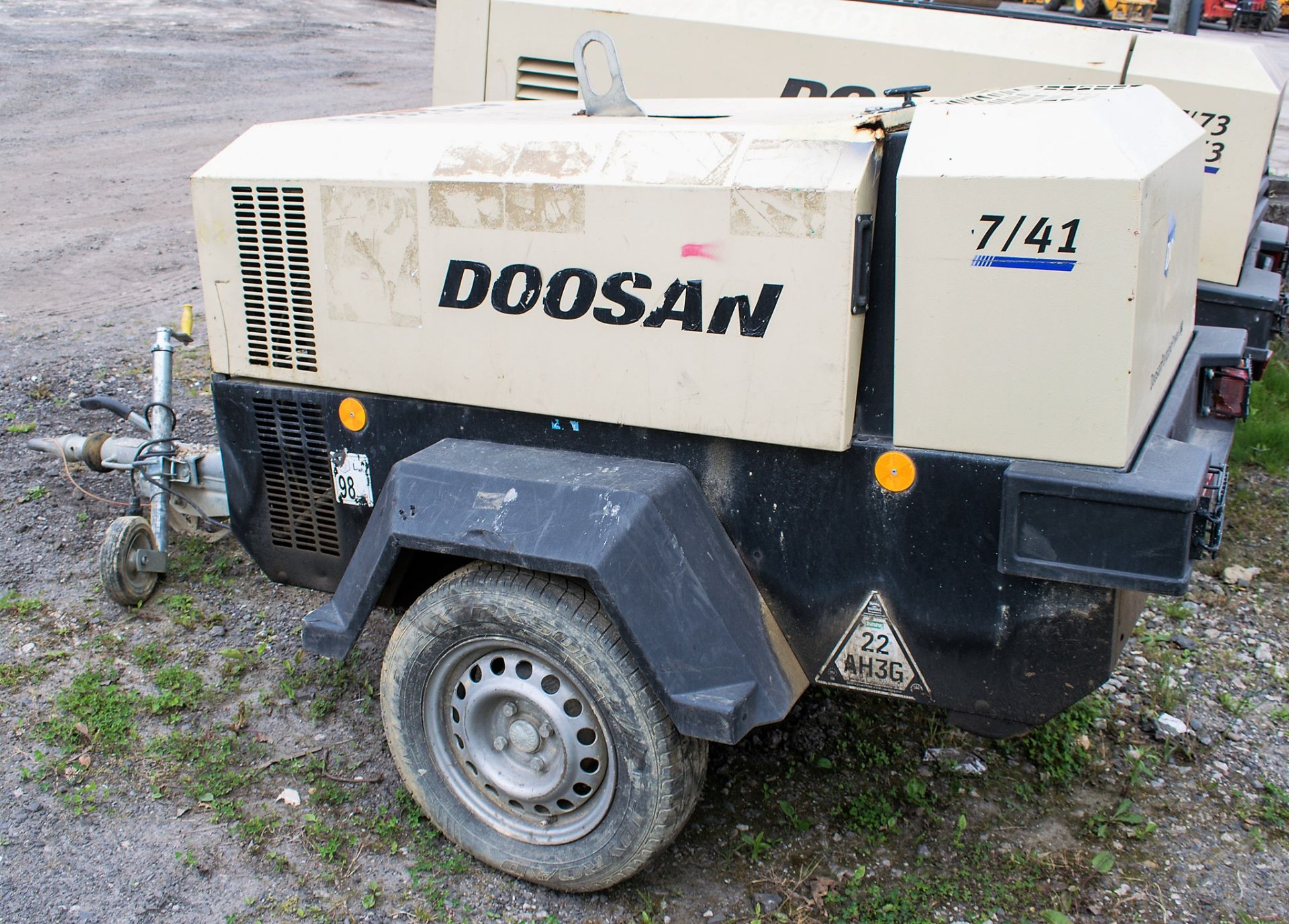 Doosan 7/41 diesel driven mobile air compressor Year: 2013 S/N: 432289 Recorded Hours: 426 A602696 - Image 2 of 3