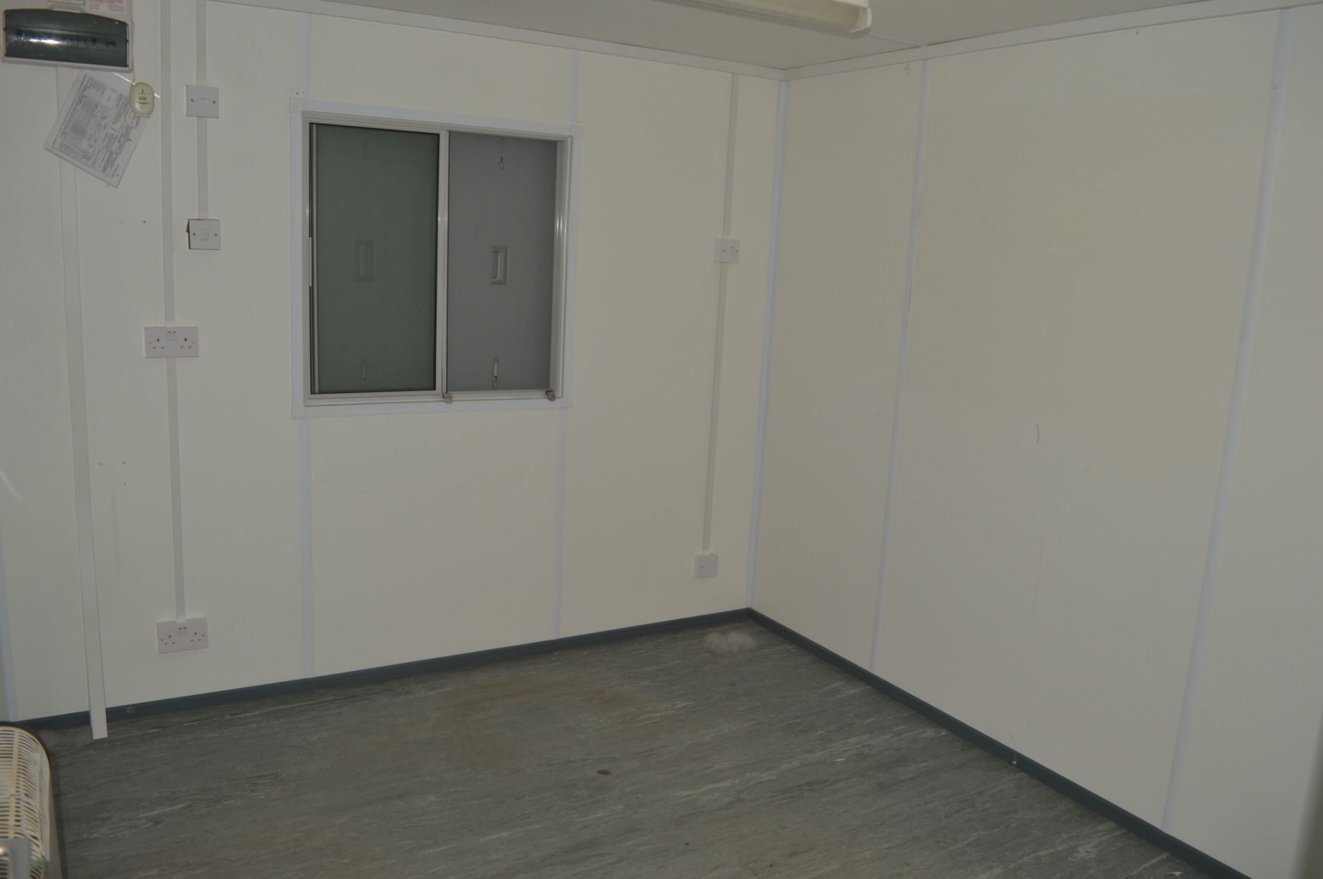 32 ft x 10 ft jack leg steel anti vandal site unit office c/w keys in office  *One door missing* - Image 6 of 9