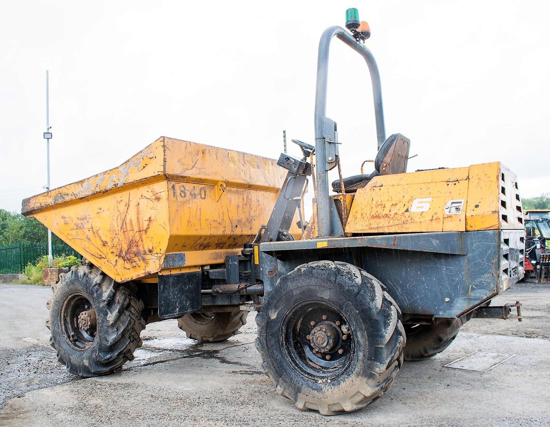 Benford Terx 6 tonne straight skip dumper Year: S/N: Recorded Hours: 2745 1840 - Image 3 of 14