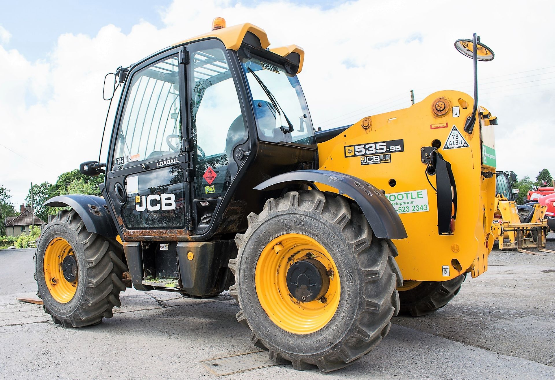 JCB 535-95 9.5 metre telescopic handler Year: 2013 S/N: 2180465 Recorded Hours: 756 c/w rear camera - Image 3 of 13