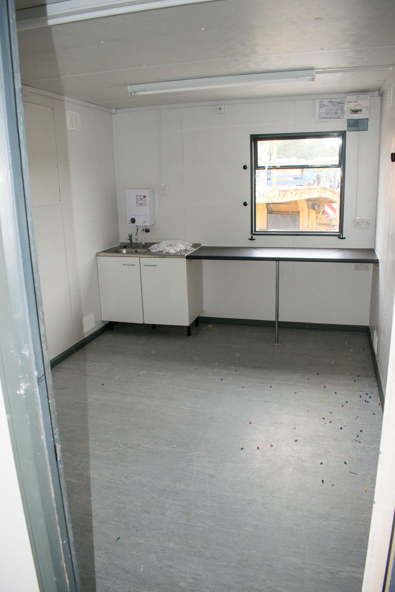 32 foot x 10 foot anti vandal canteen / toilet block comprising canteen with sink unit in one half - Image 9 of 15