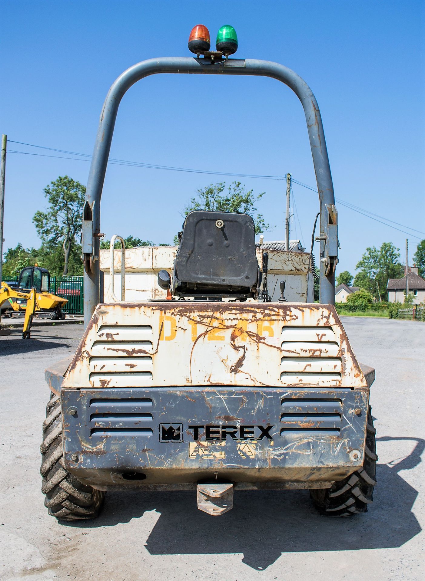 Benford Terex 3 tonne swivel skip dumper Year: 2006 S/N: E604ES122 Recorded Hours: Not displayed ( - Image 6 of 15