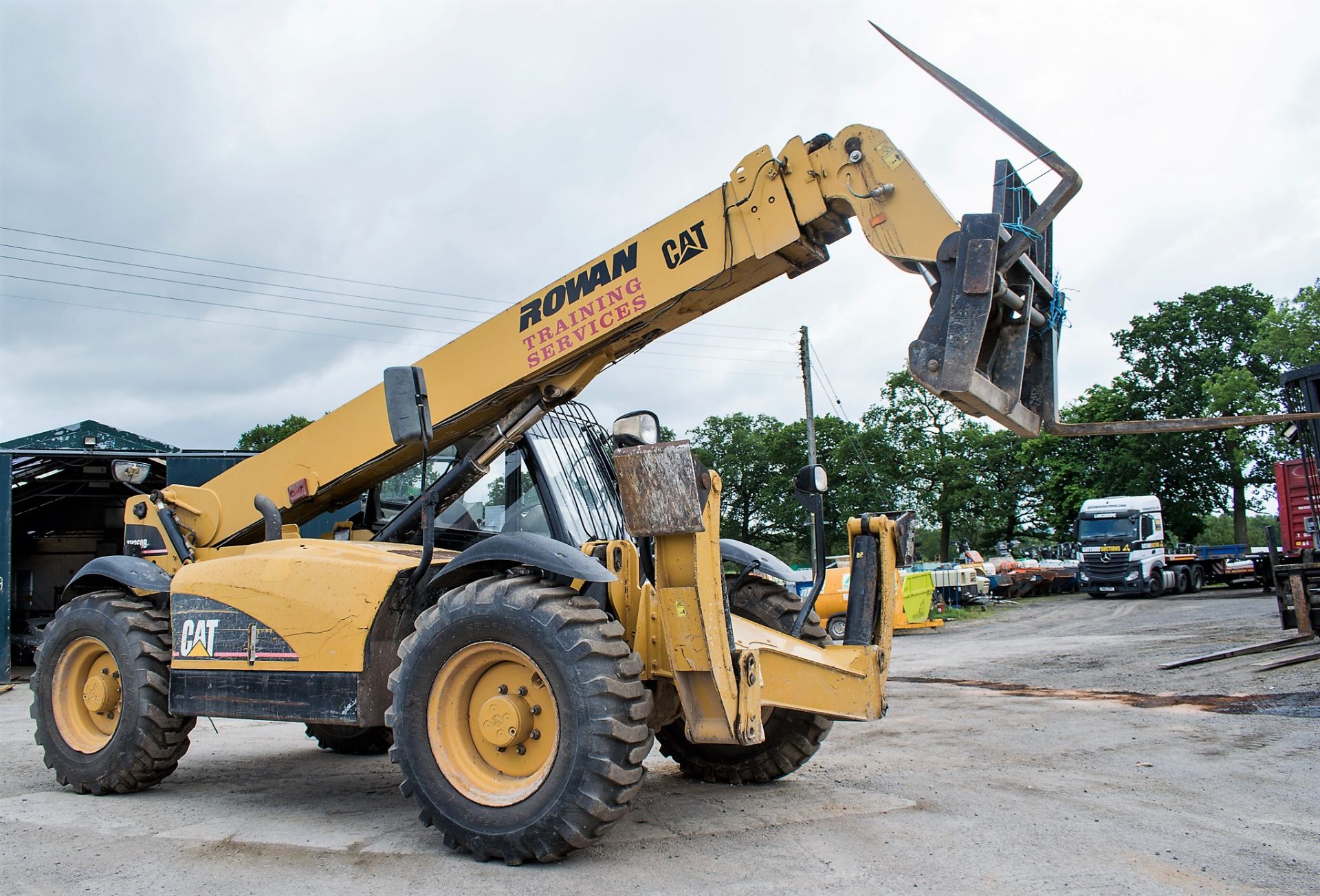 Caterpillar TH360B 13.5 metre telescopic handler Year: 2004 S/N: 01666    Reg: PJ54 DXZ  Recorded - Image 2 of 13