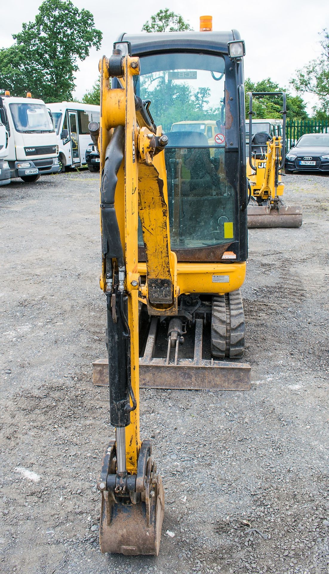 JCB 8016 CTS 1.5 tonne rubber tracked mini excavator Year: 2013 S/N: 2071337 Recorded Hours: 1335 - Image 5 of 12