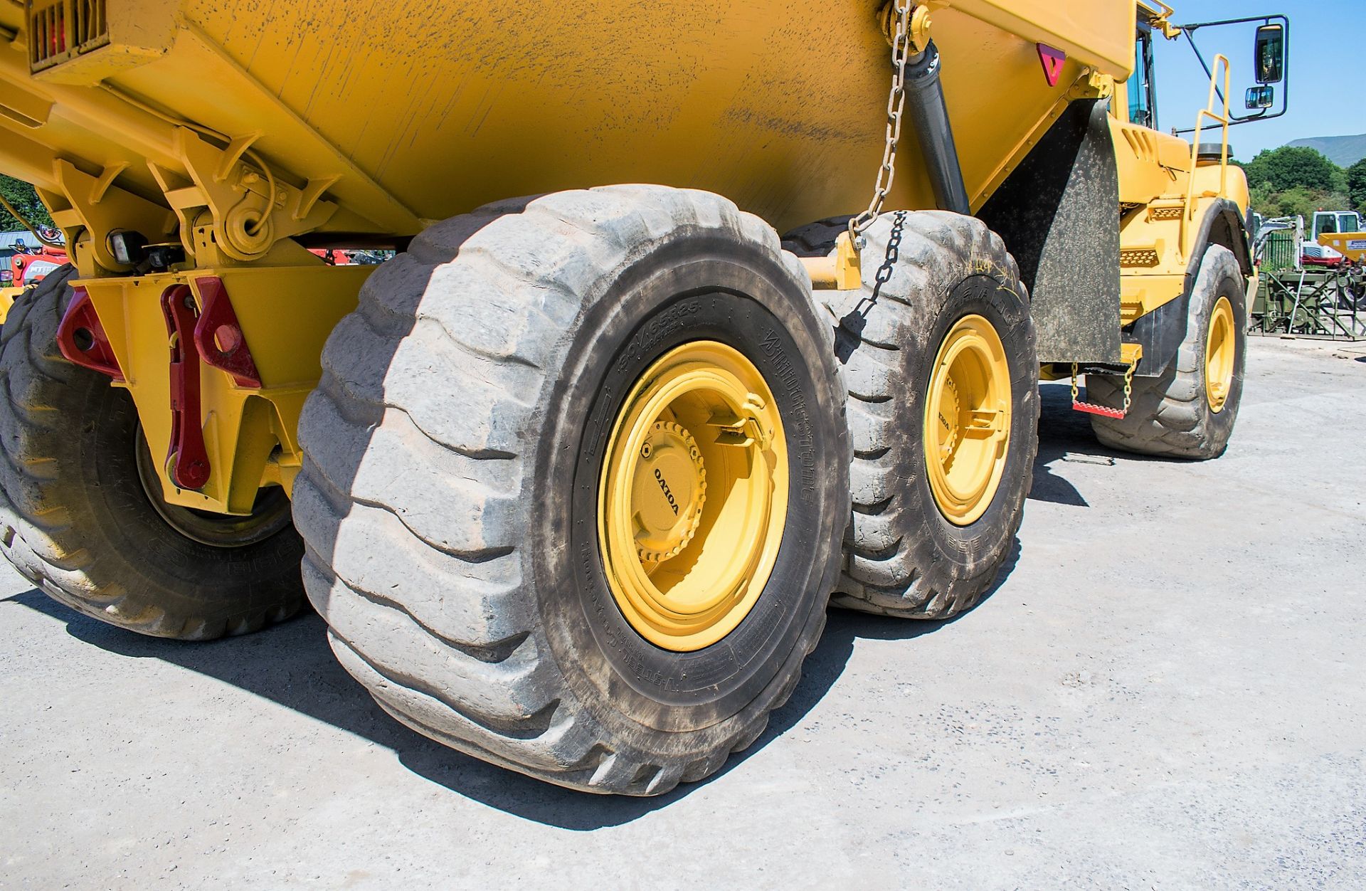 Volvo A30D 30 tonne 6 wheel articulated dump truck Year: 2002 S/N: AD30DV10152 Recorded Hours: 16644 - Image 9 of 17