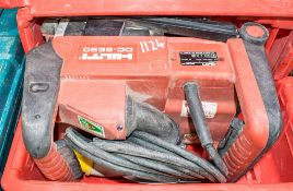 Hilti DC-SE20 110v wall chaser c/w carry case A619392