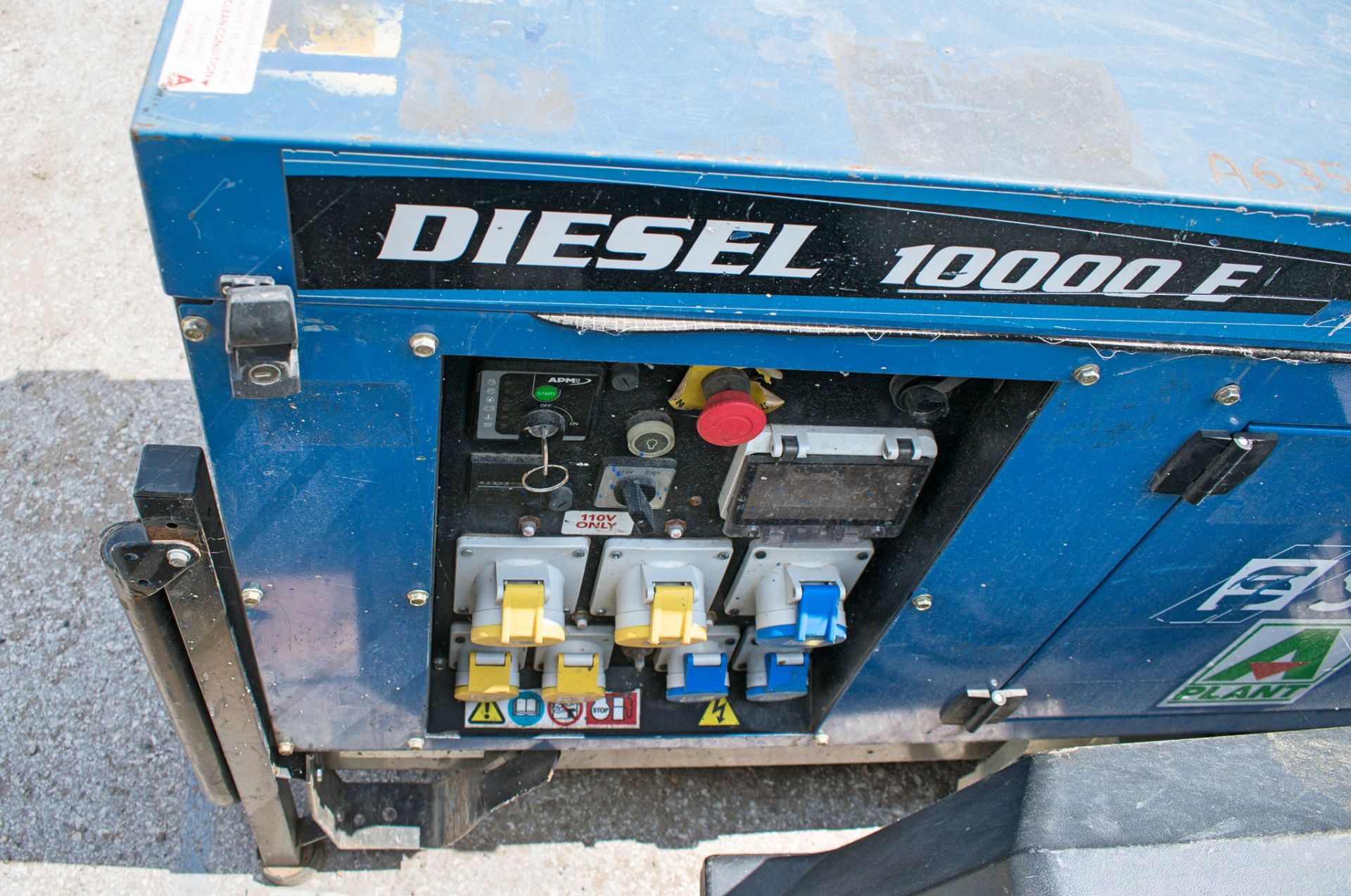 SDMO 10 kva diesel driven generator A635663 - Image 2 of 3